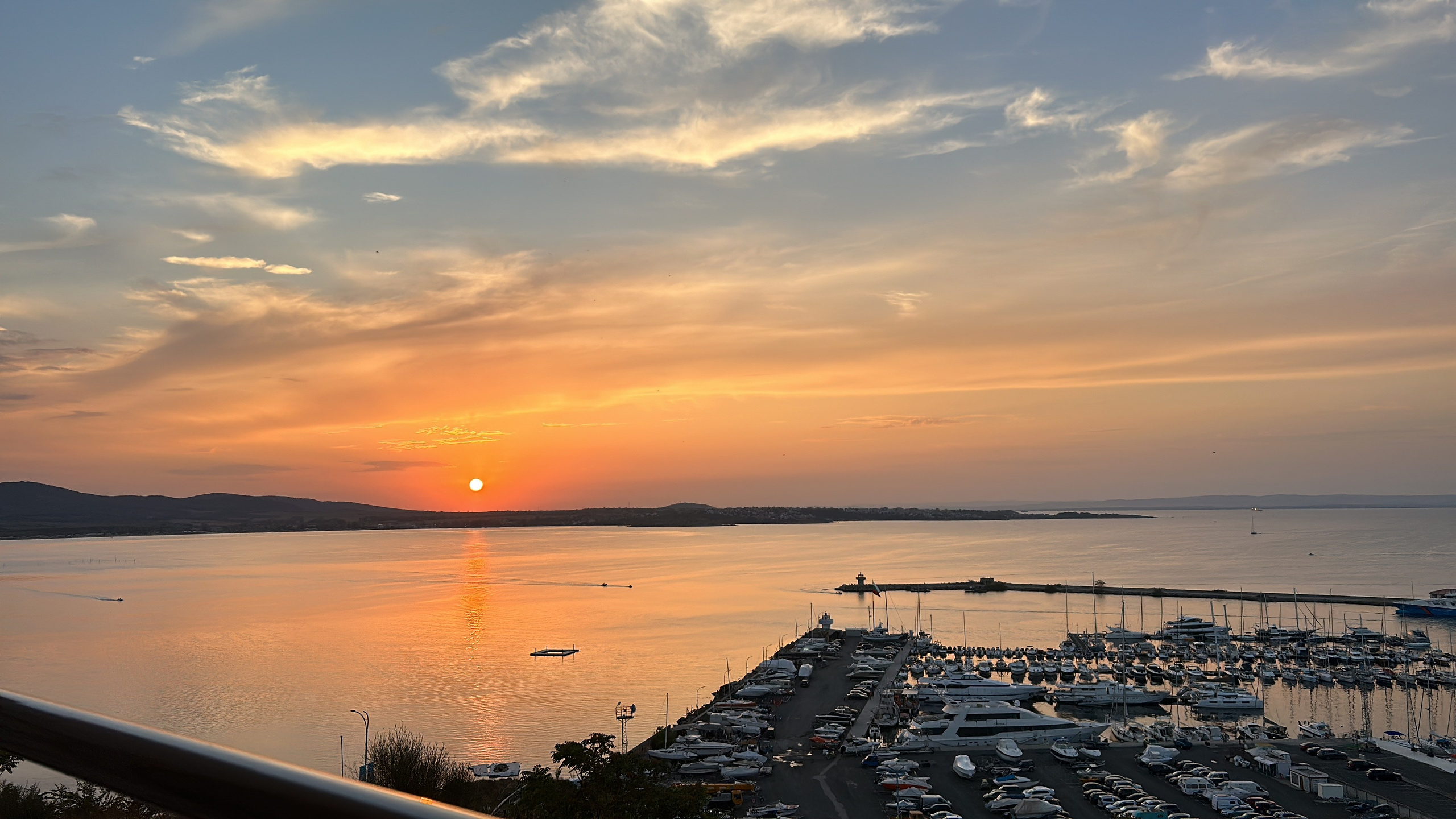 Апартаменты с одной спальней в Созополе. Главная