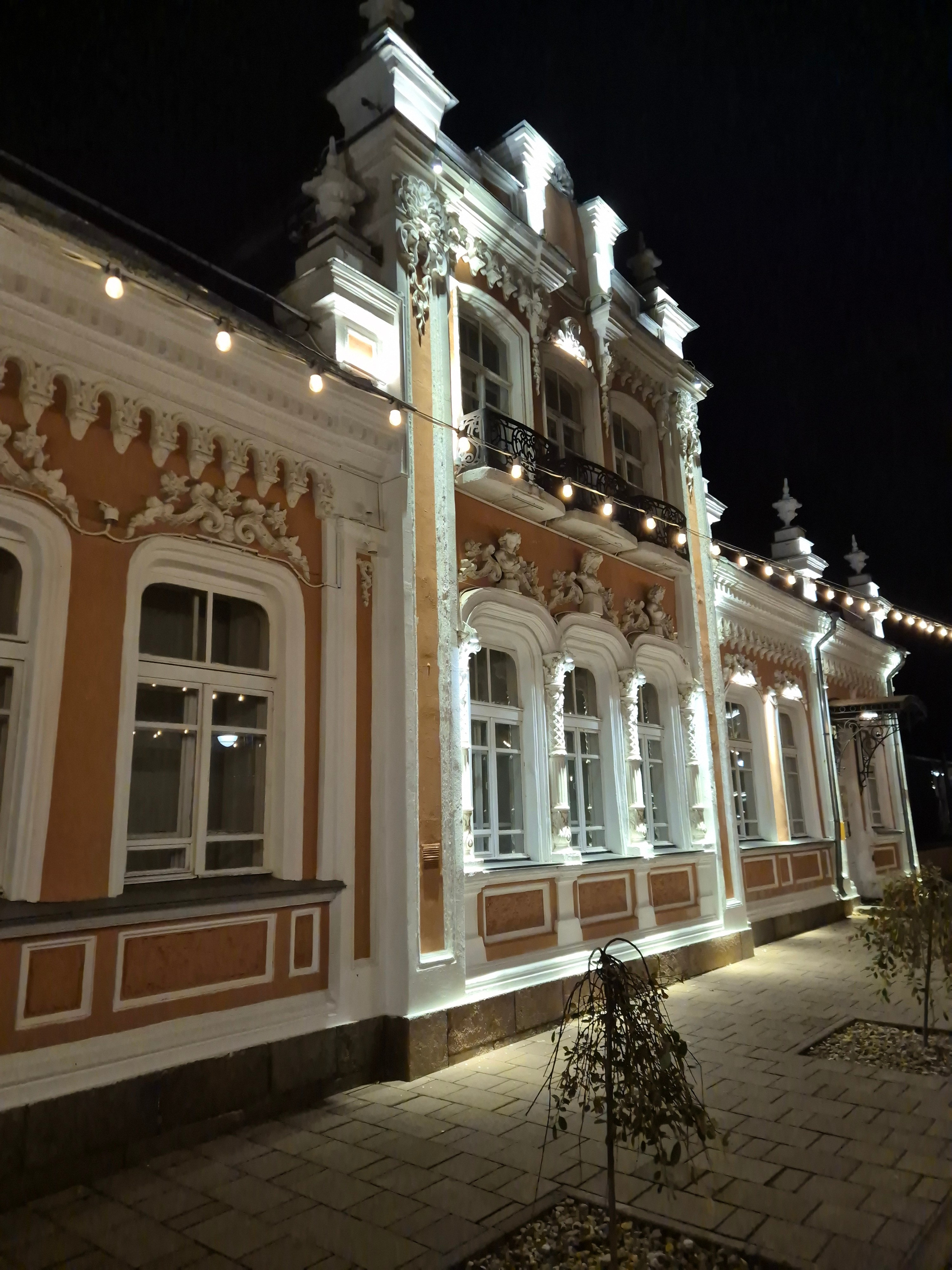 Наткнулись на музей скульптуры С. Т. Конёнкова