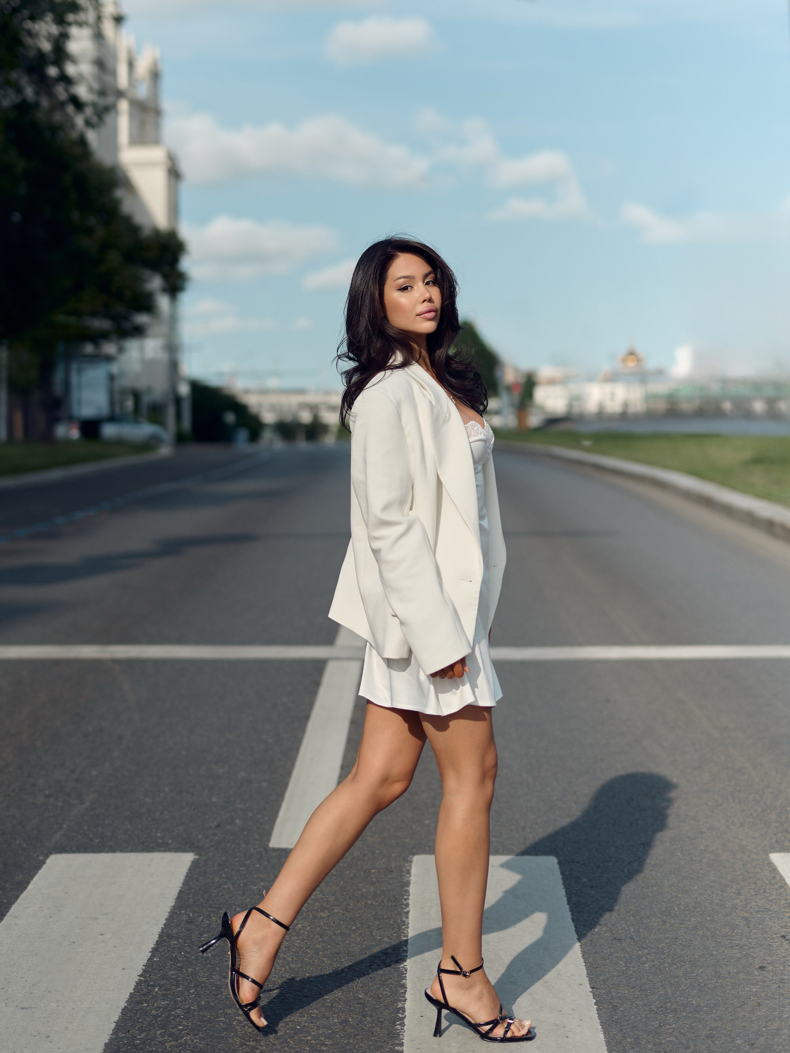 Индивидуальная женская фотосессия с искусственным светом