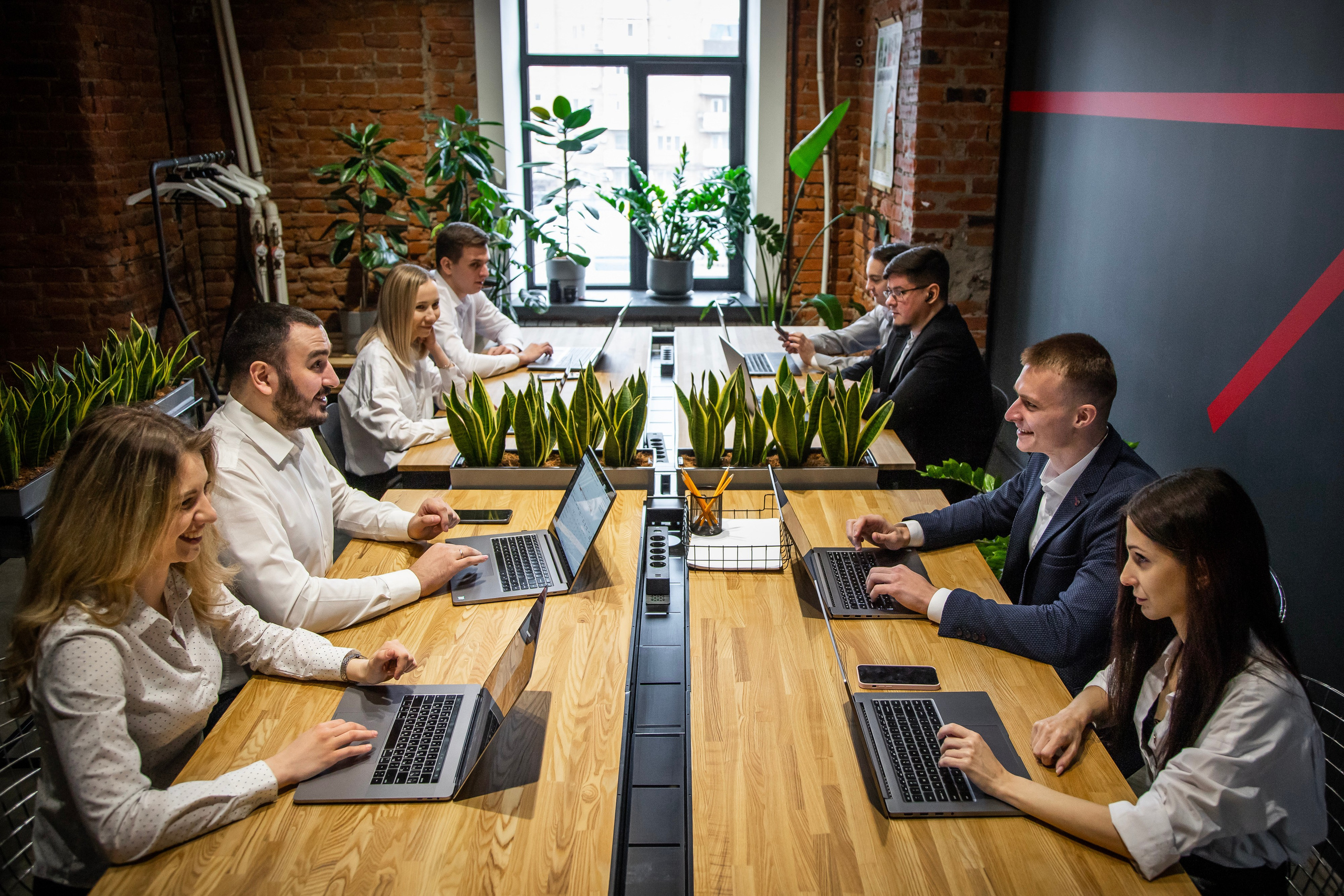 Фотосессия для бизнеса, контент для соцсетей, фото сотрудников. Свадебная, репортажная и бизнес съёмка в Ростове-на-Дону