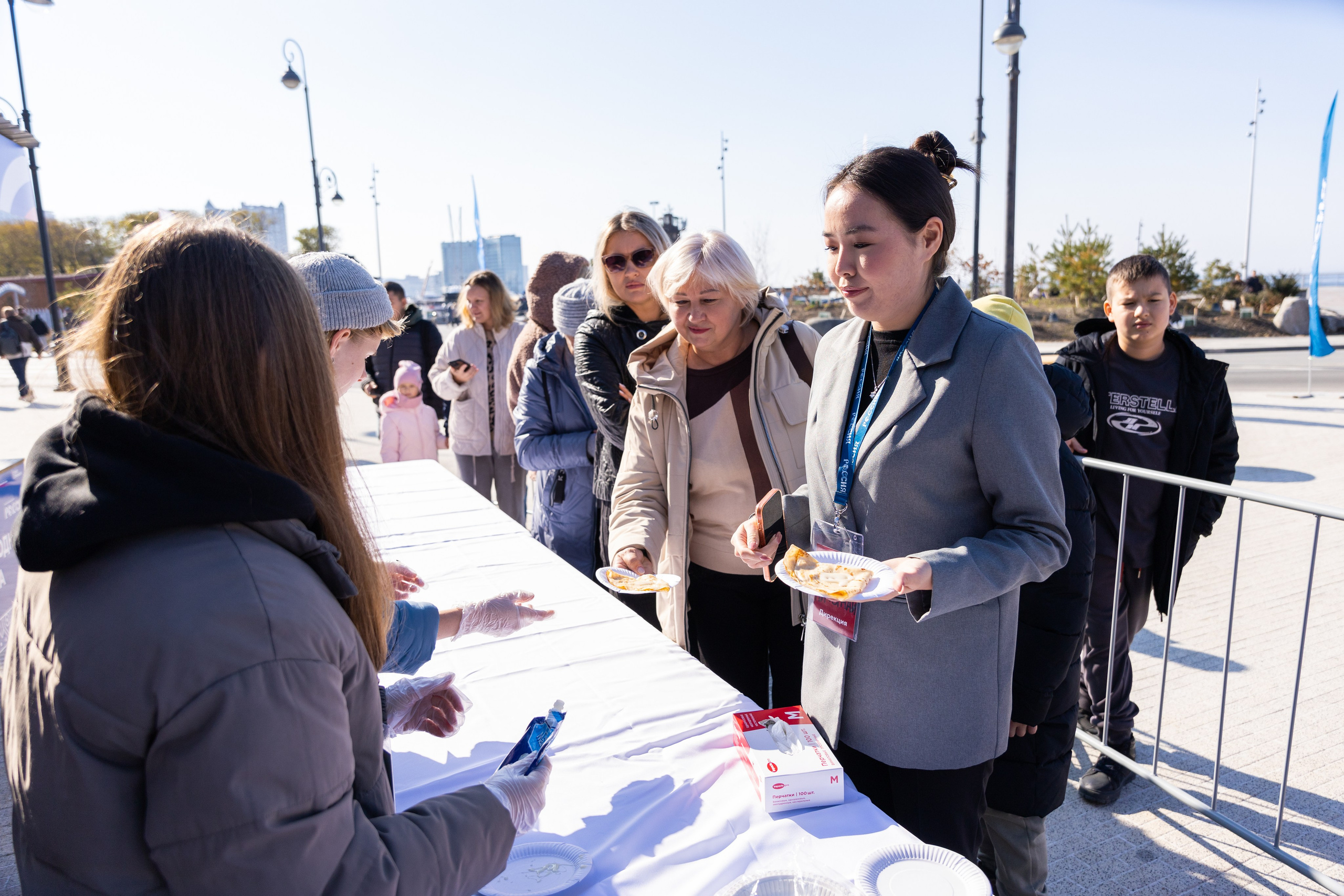 День народного единства в Национальном центре Россия. Олег Катакинов| Репортажный фотограф в городе у моря (Владивосток)