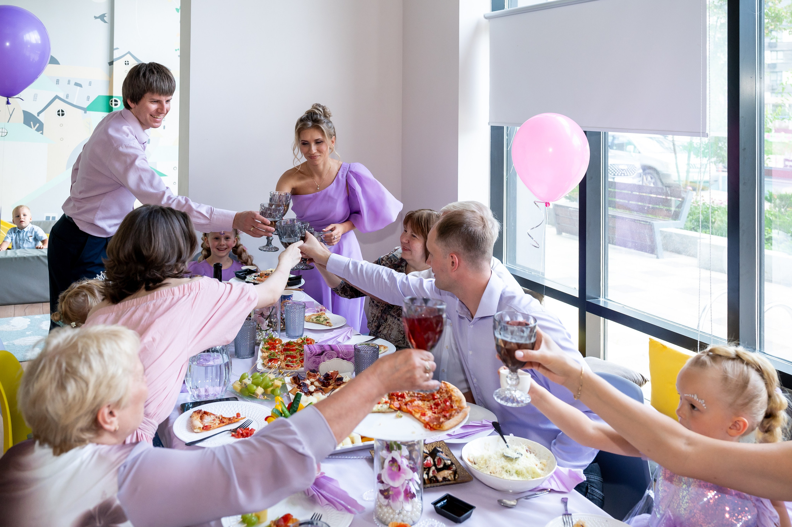 ДР в лофте с фокусником