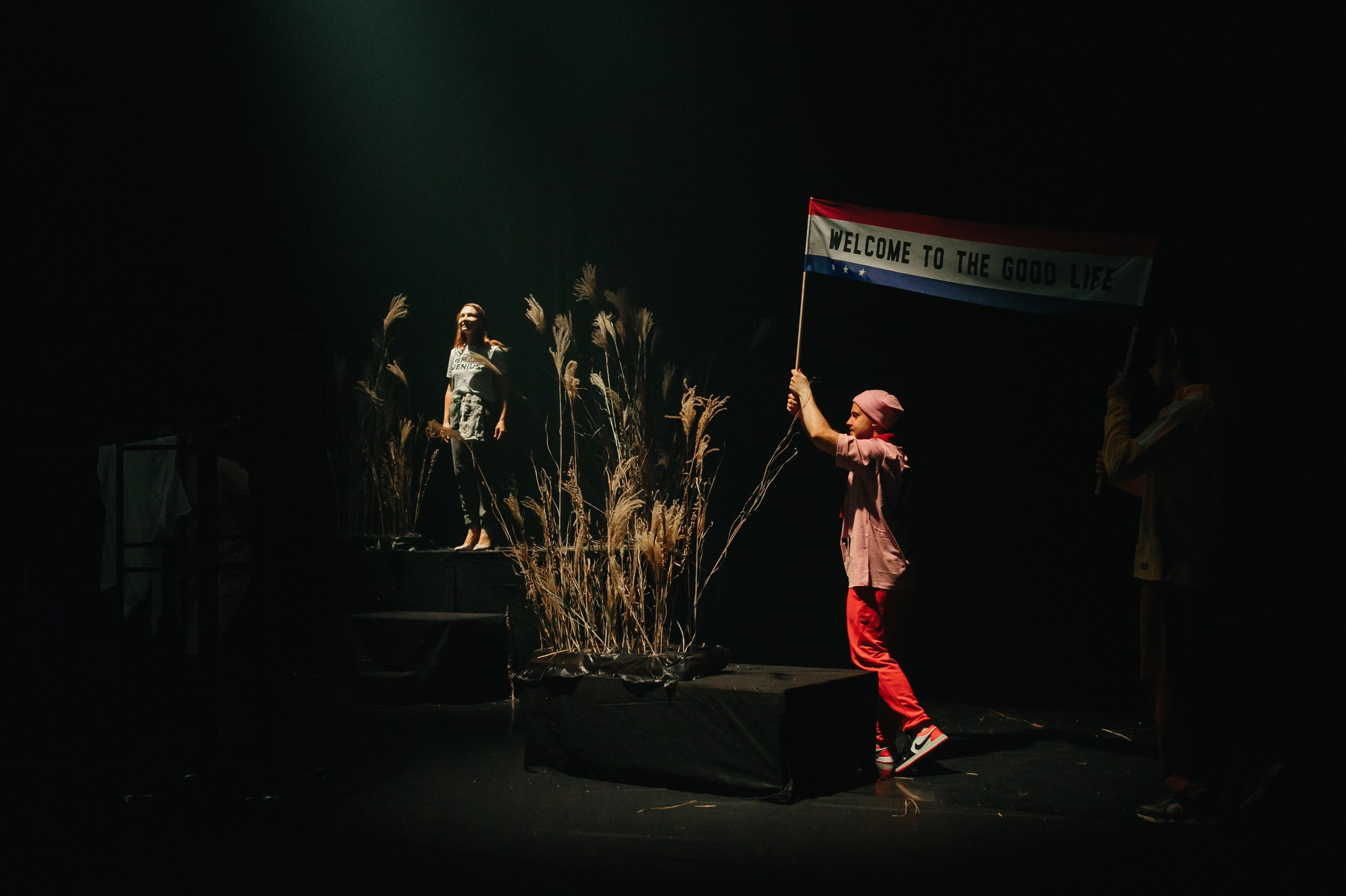 Спектакль Приглушенные голоса в Театре Академии танца Б. Эйфмана (+репетиция). Семейный и портретный фотограф в Санкт-Петербурге Андрей Воробьев