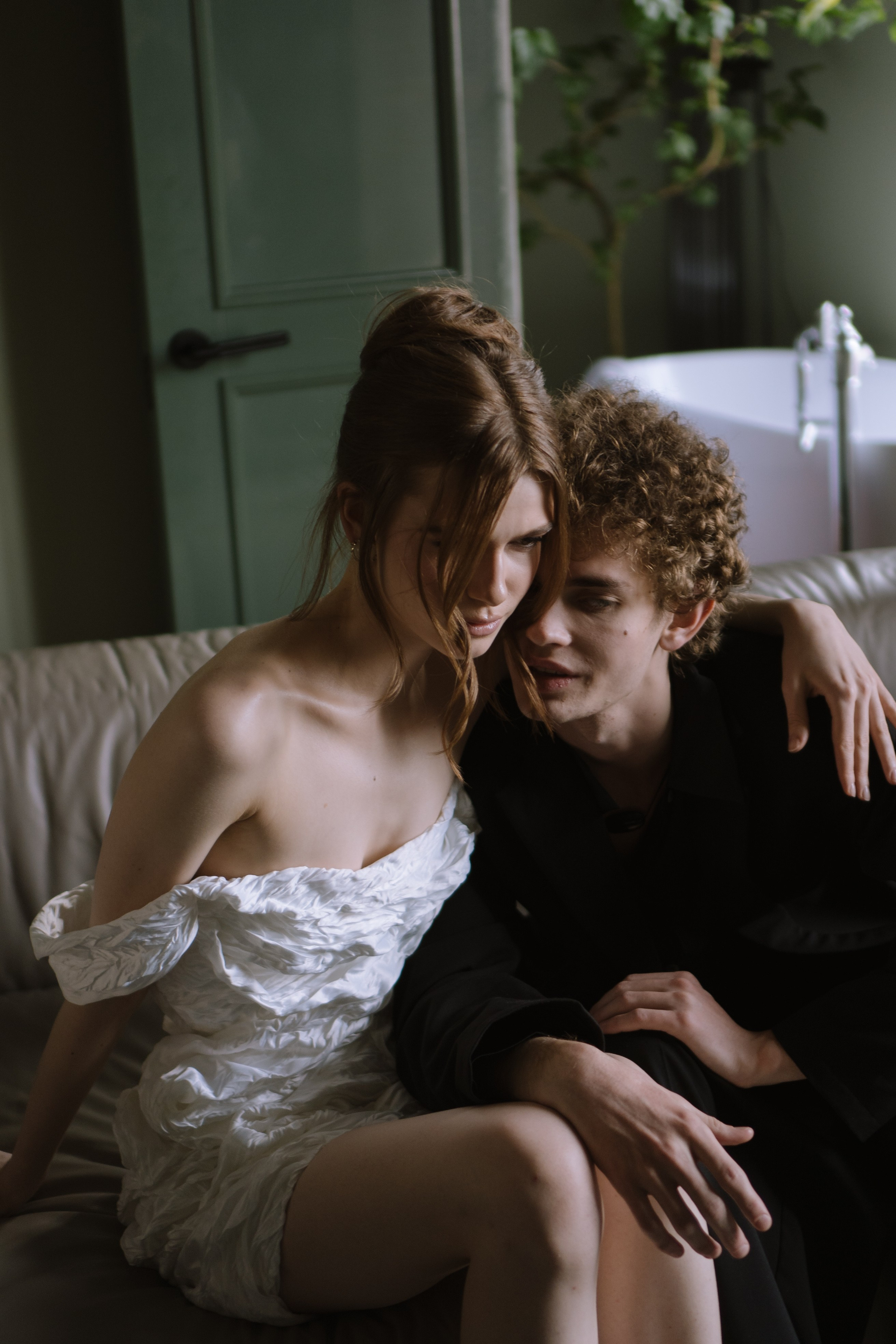 СВАДЕБНАЯ СЬЕМКА В ОТЕЛЕ САНКТ-ПЕТЕРБУРГА ИДЕИ И ФЕШН НАСТРОЕНИЕ. Профессиональный фотограф, Санкт-Петербург — Виктория Богомолова