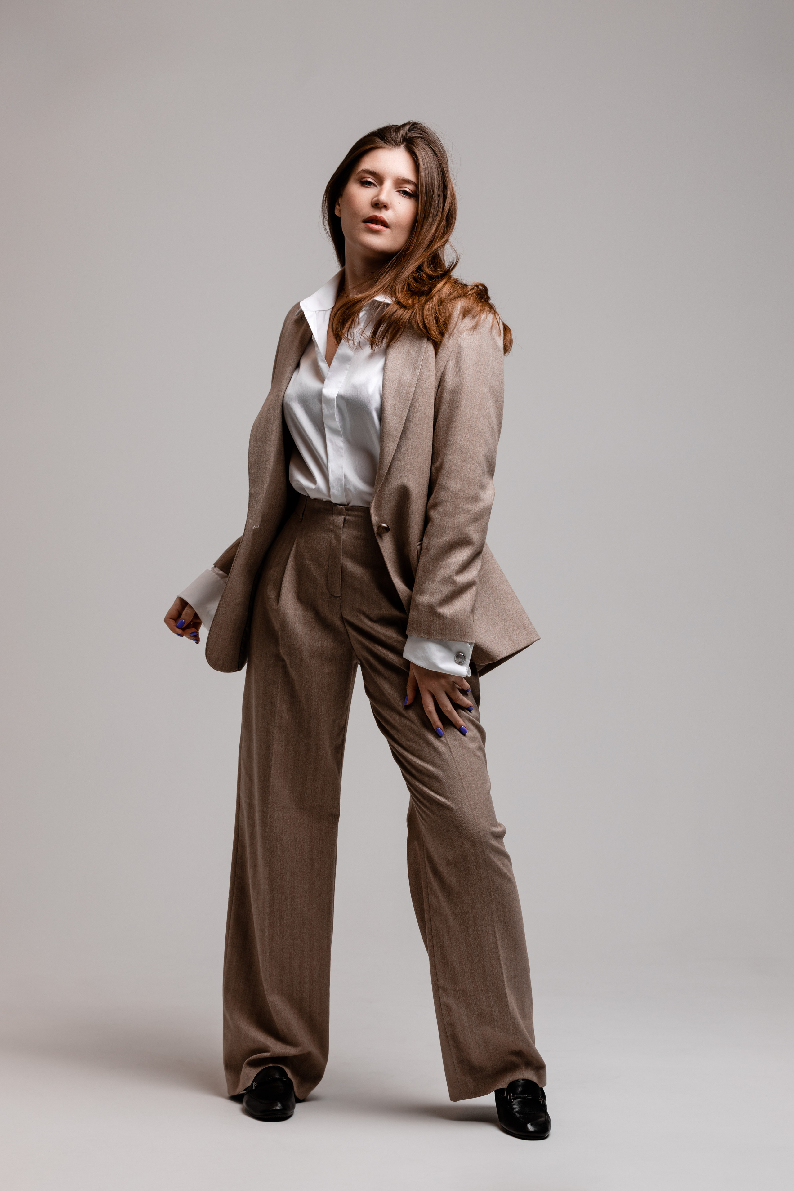 Классическая студийная съёмка для Ксении. Профессиональный фотограф в Москве Оксана Богданец