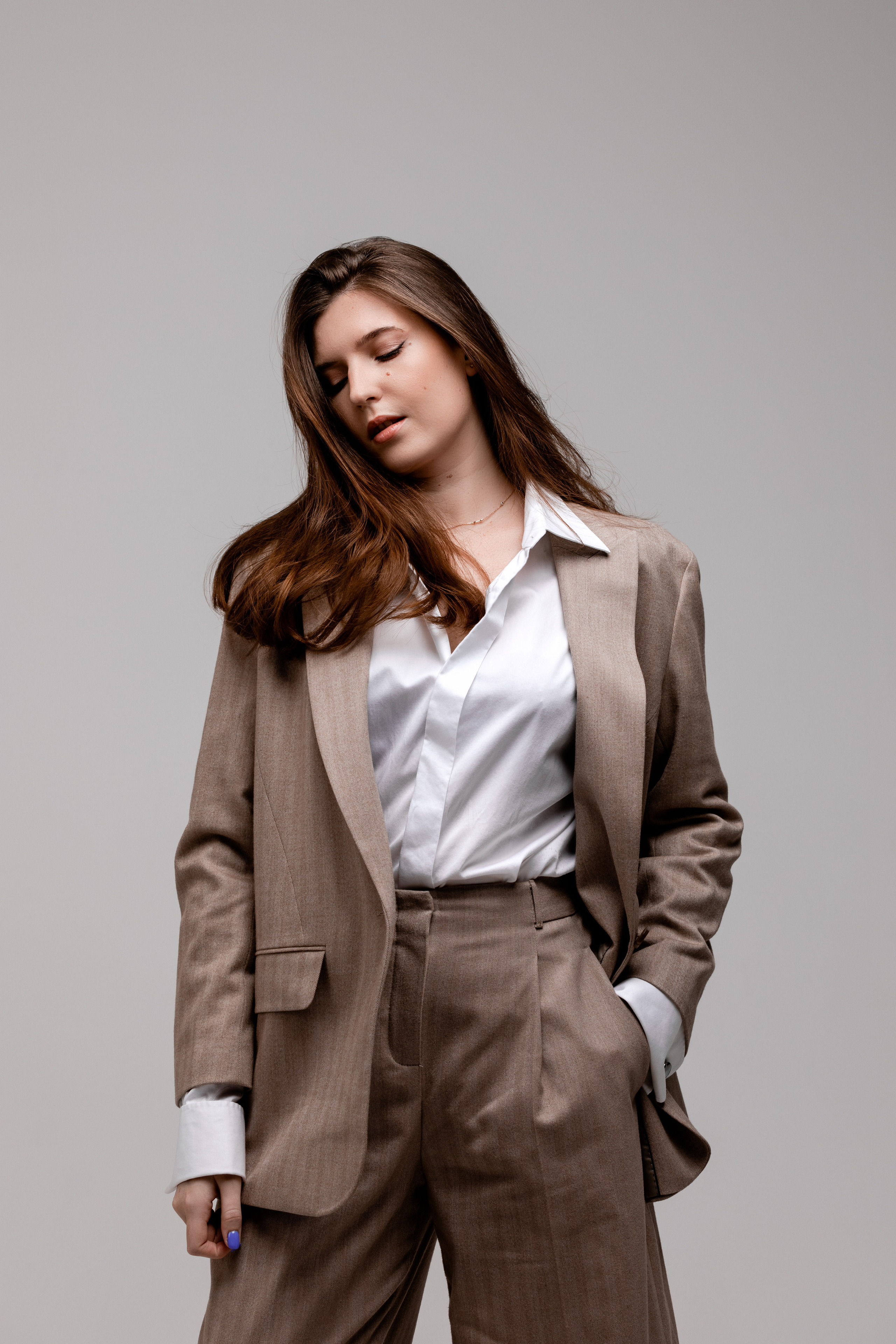 Классическая студийная съёмка для Ксении. Профессиональный фотограф в Москве Оксана Богданец