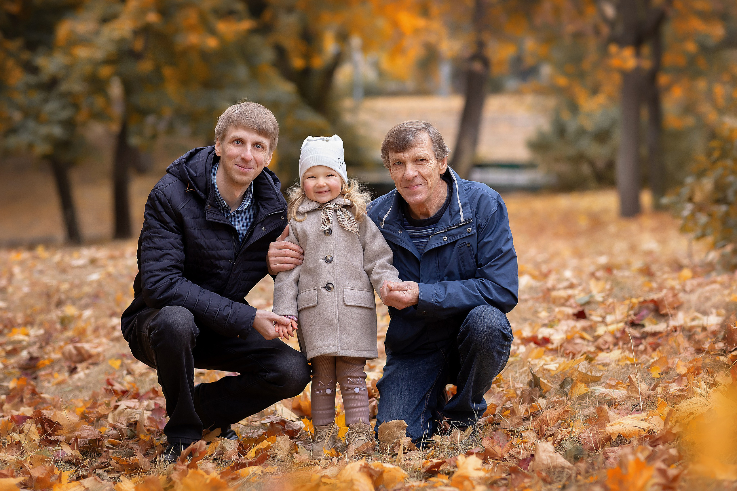 Лизочка, татьяна и Роман. Фотограф на крещение и венчание