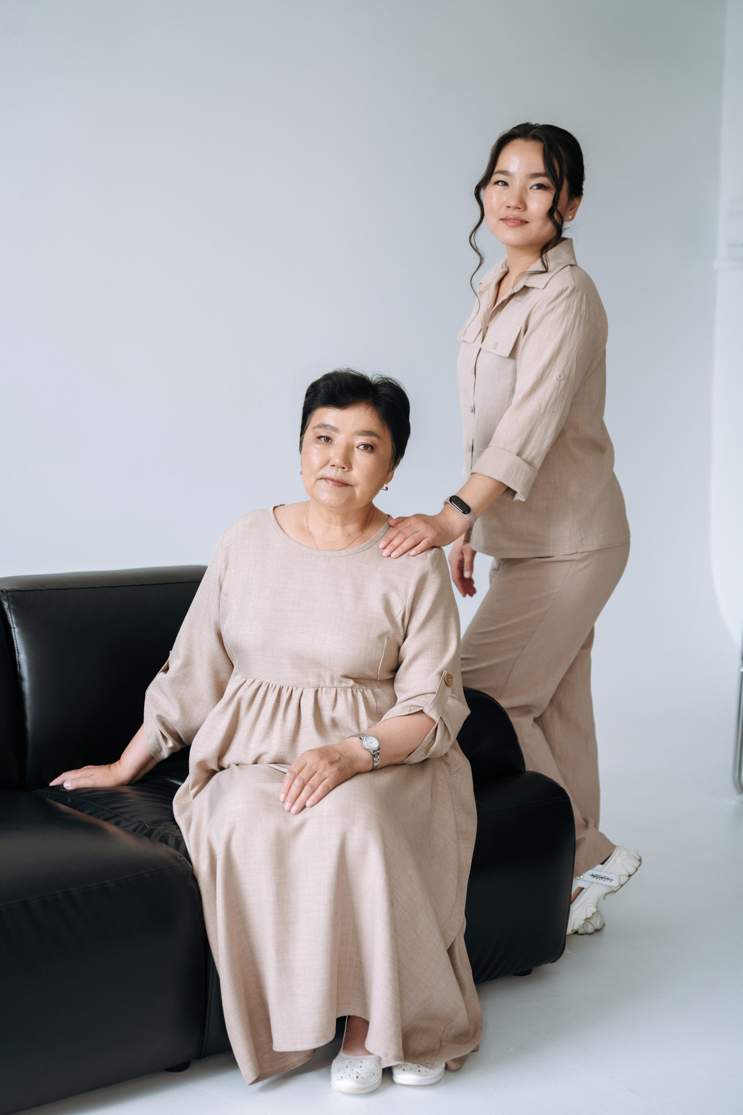 Валентина и Люда Галсановы. Фотограф Улан-Удэ