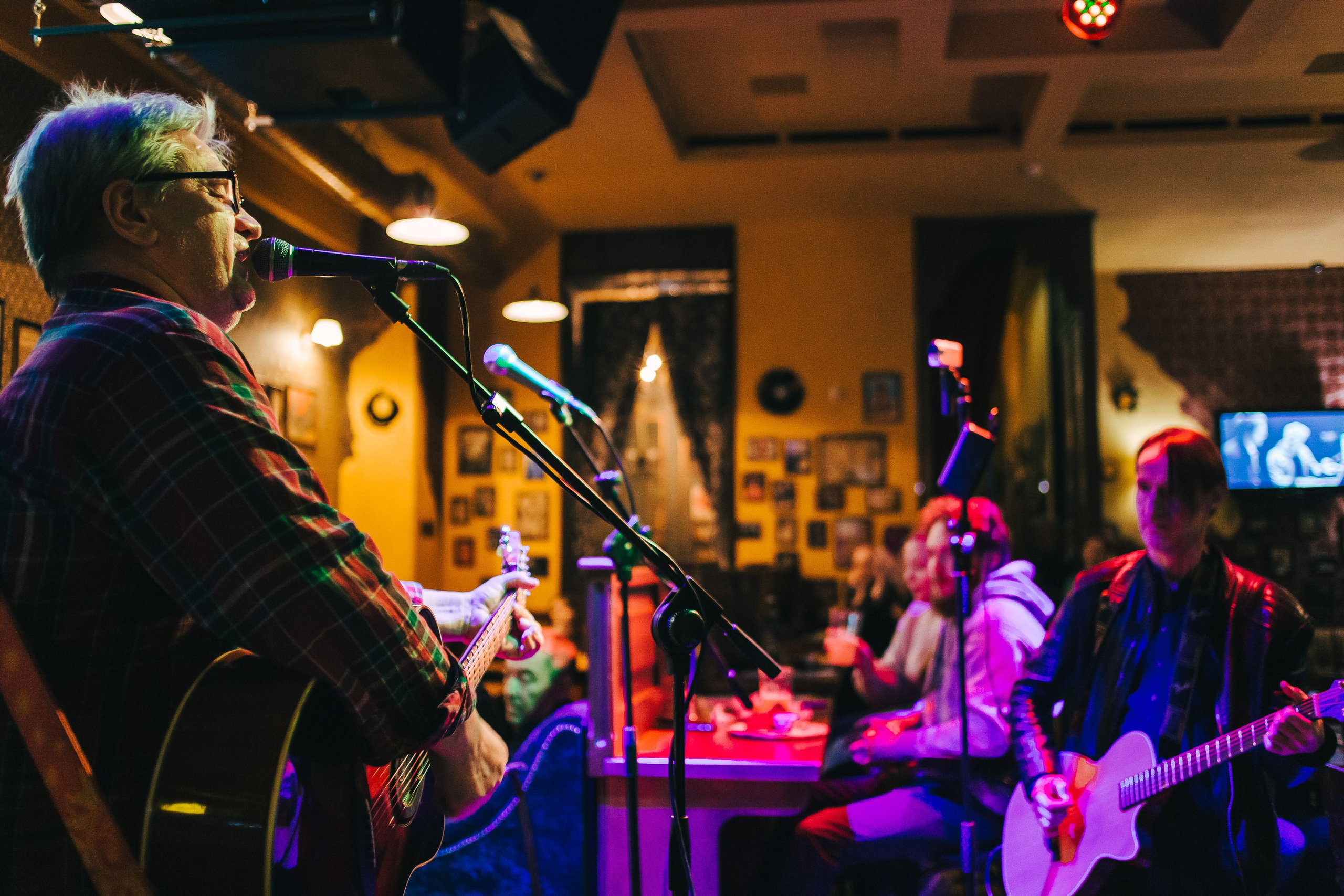 Томас 2023 The Бочка pub. Фотограф в Челябинске Ополихина Анна