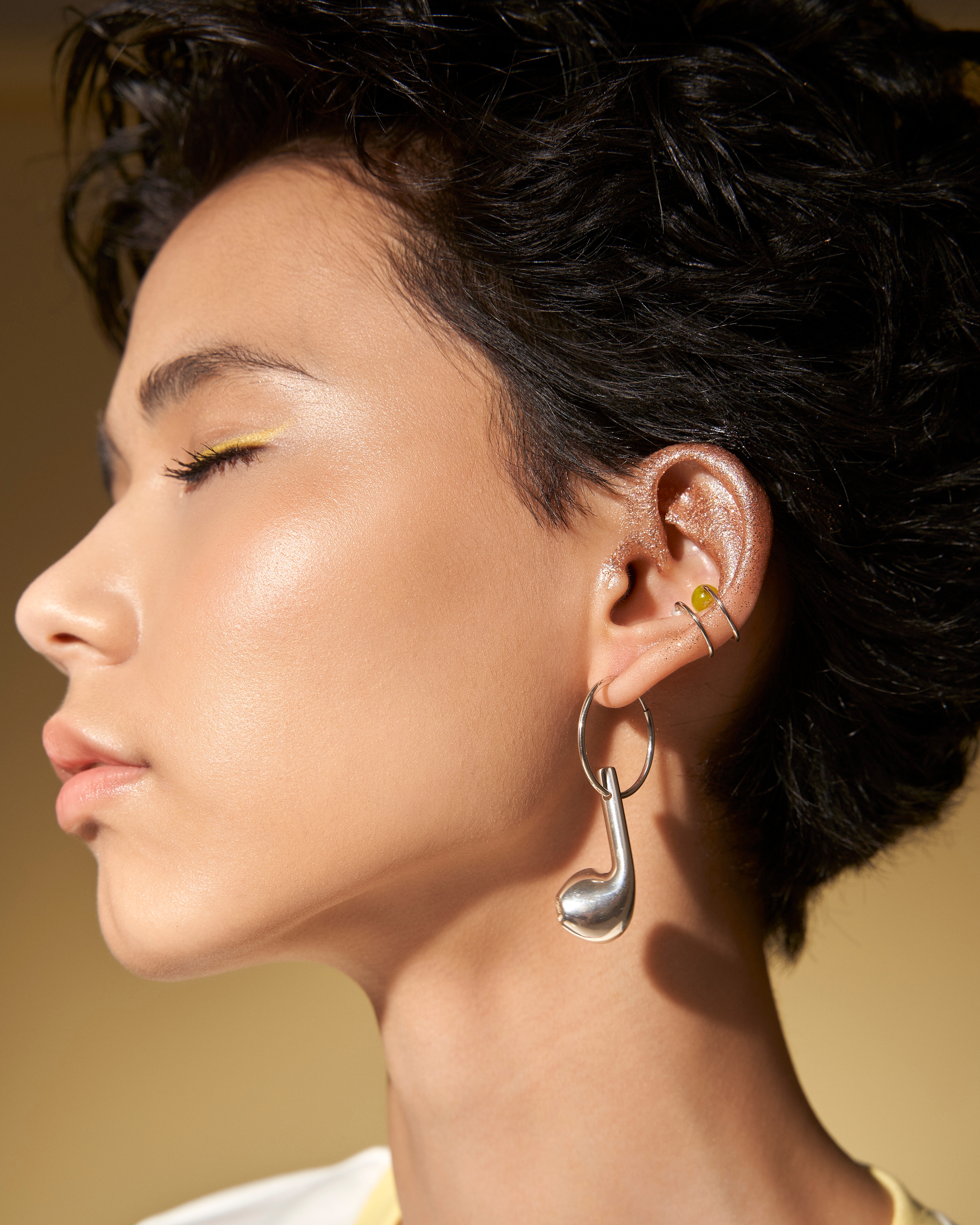 VANDAL. Photographer