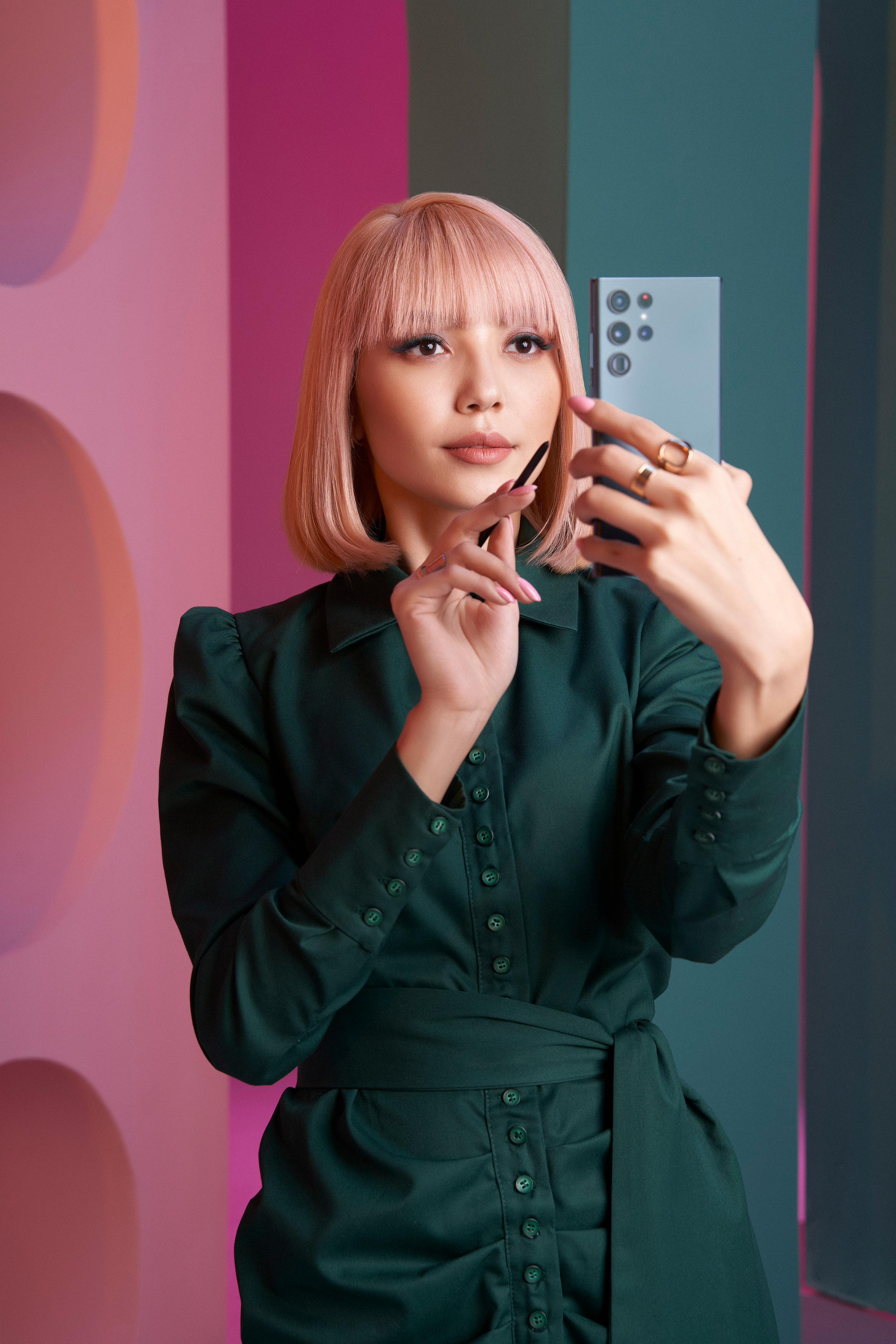 SAMSUNG. Photographer