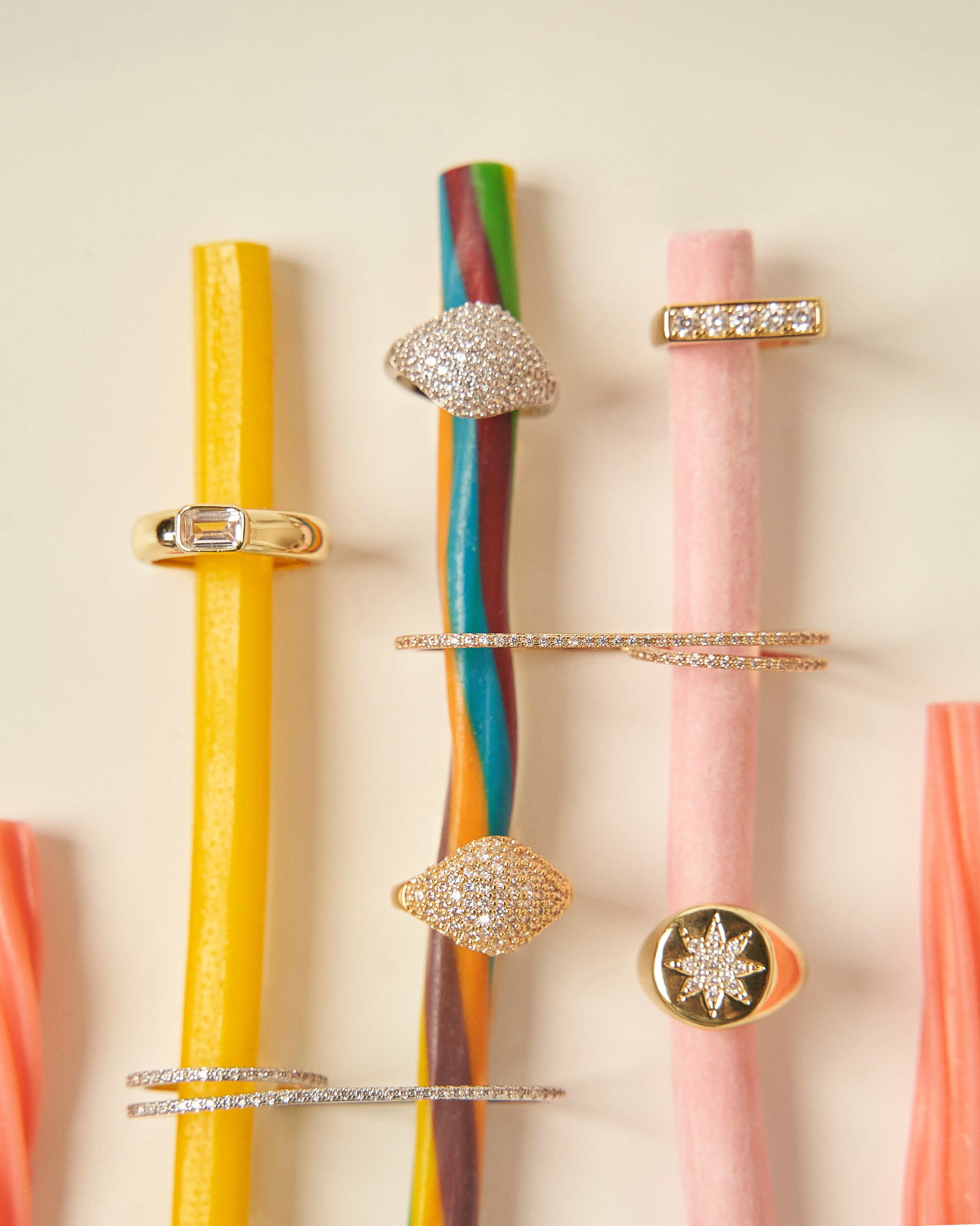 VANDAL. Photographer