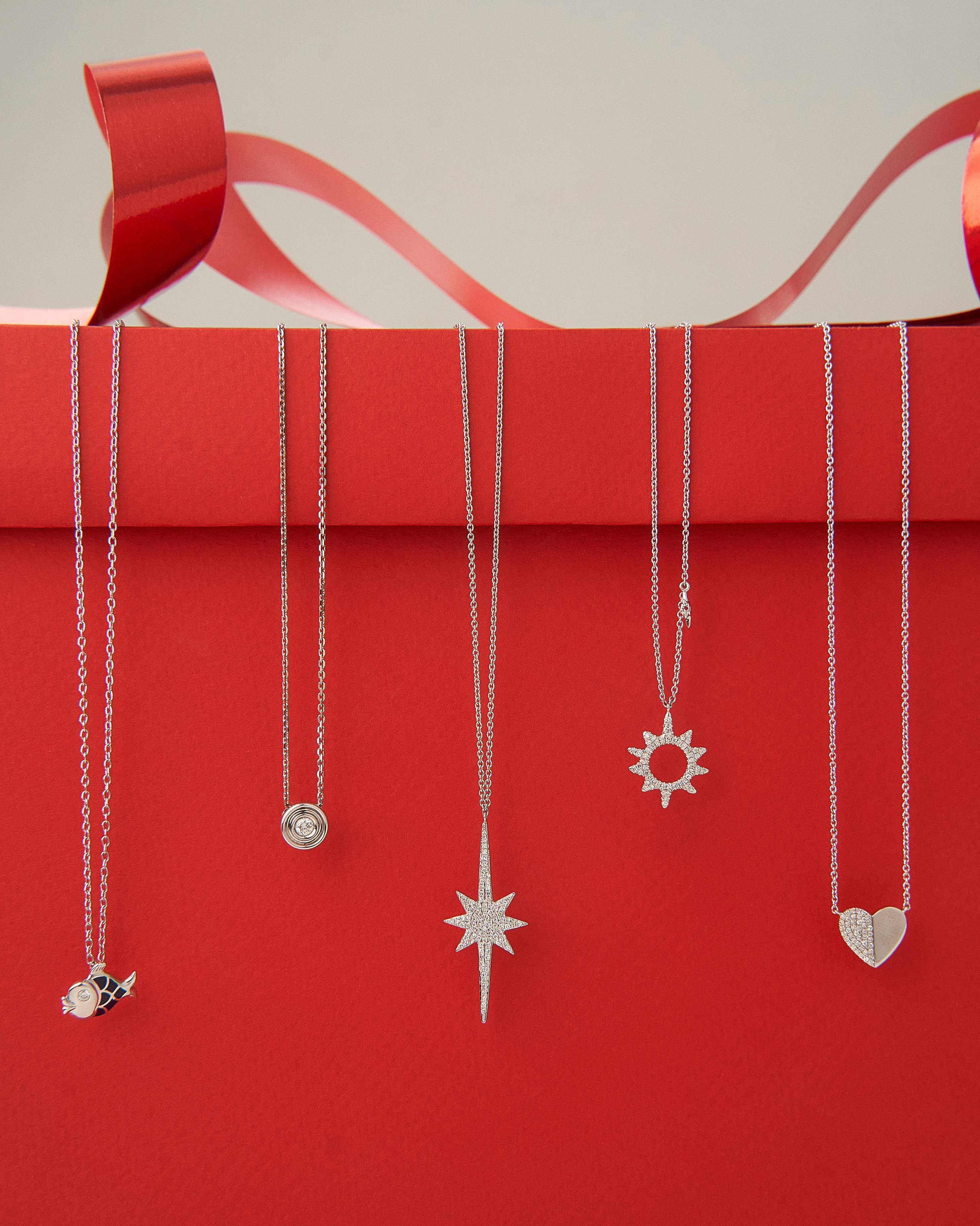 Kazakhyuvelir. Photographer