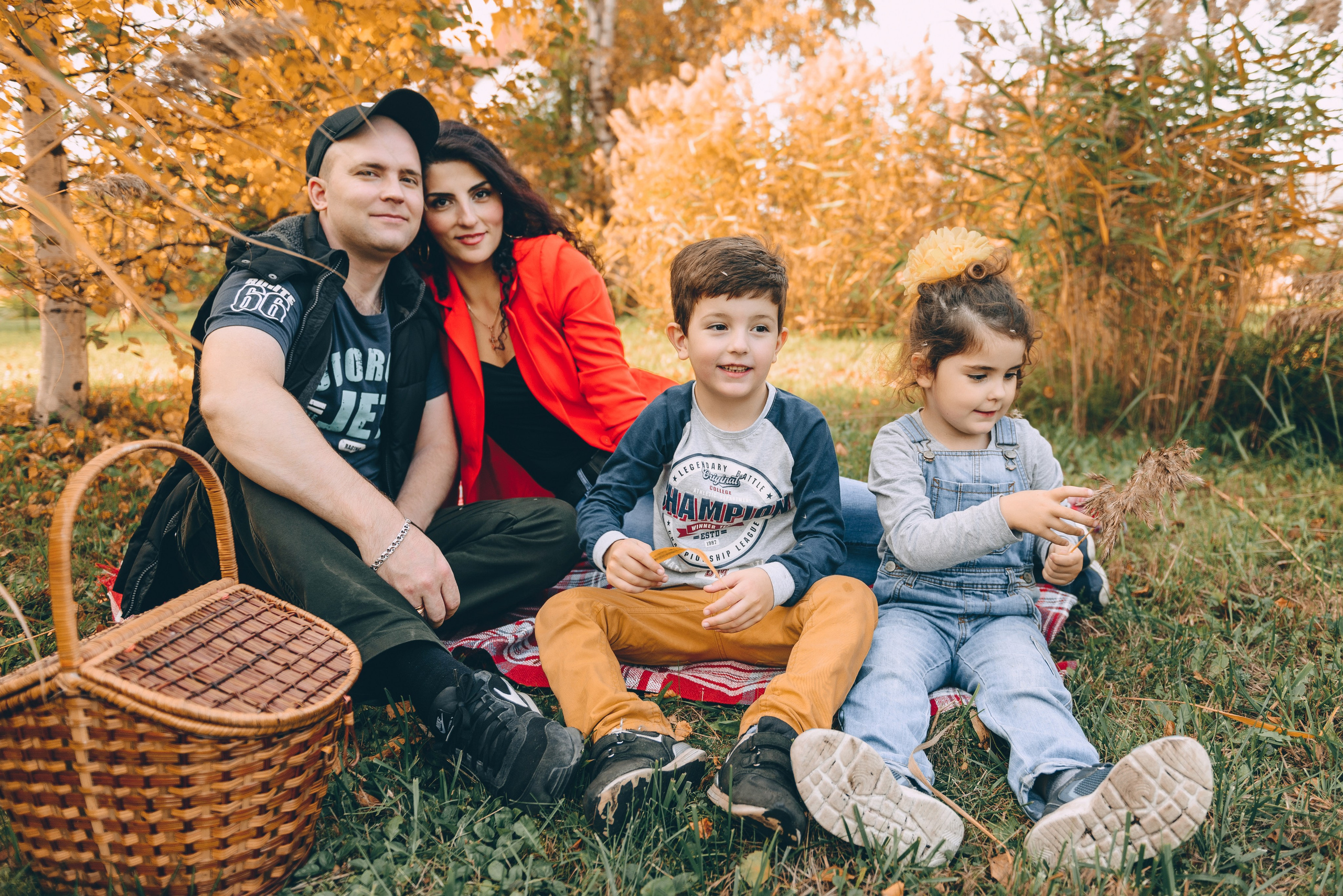 Золотая осень, парки, любовь. Свадебный и семейный фотограф София Невская