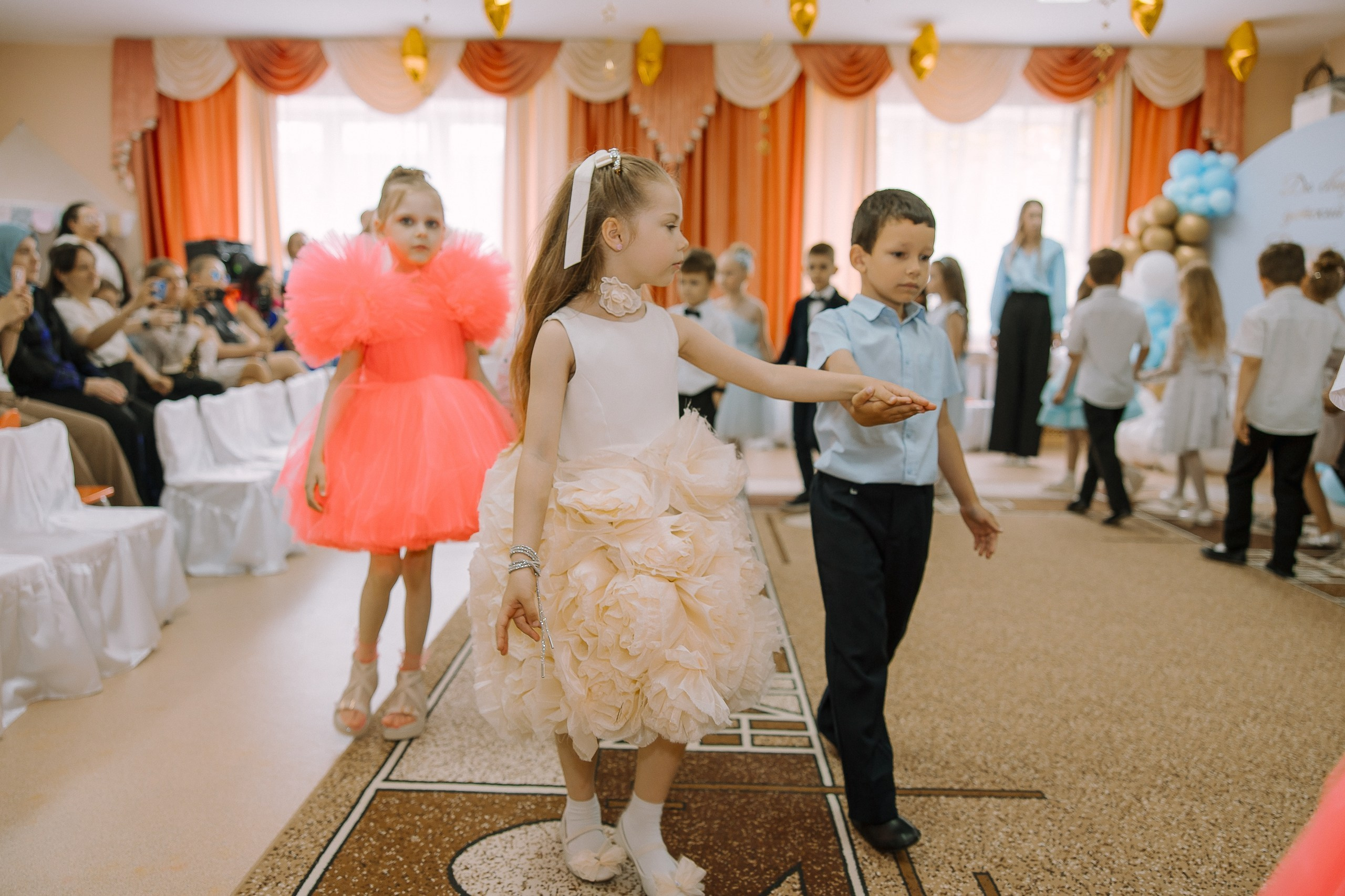 Выпускной в ДС -29. Выпускные альбомы Натальи Бутко: Новороссийск, Анапа, Геленджик