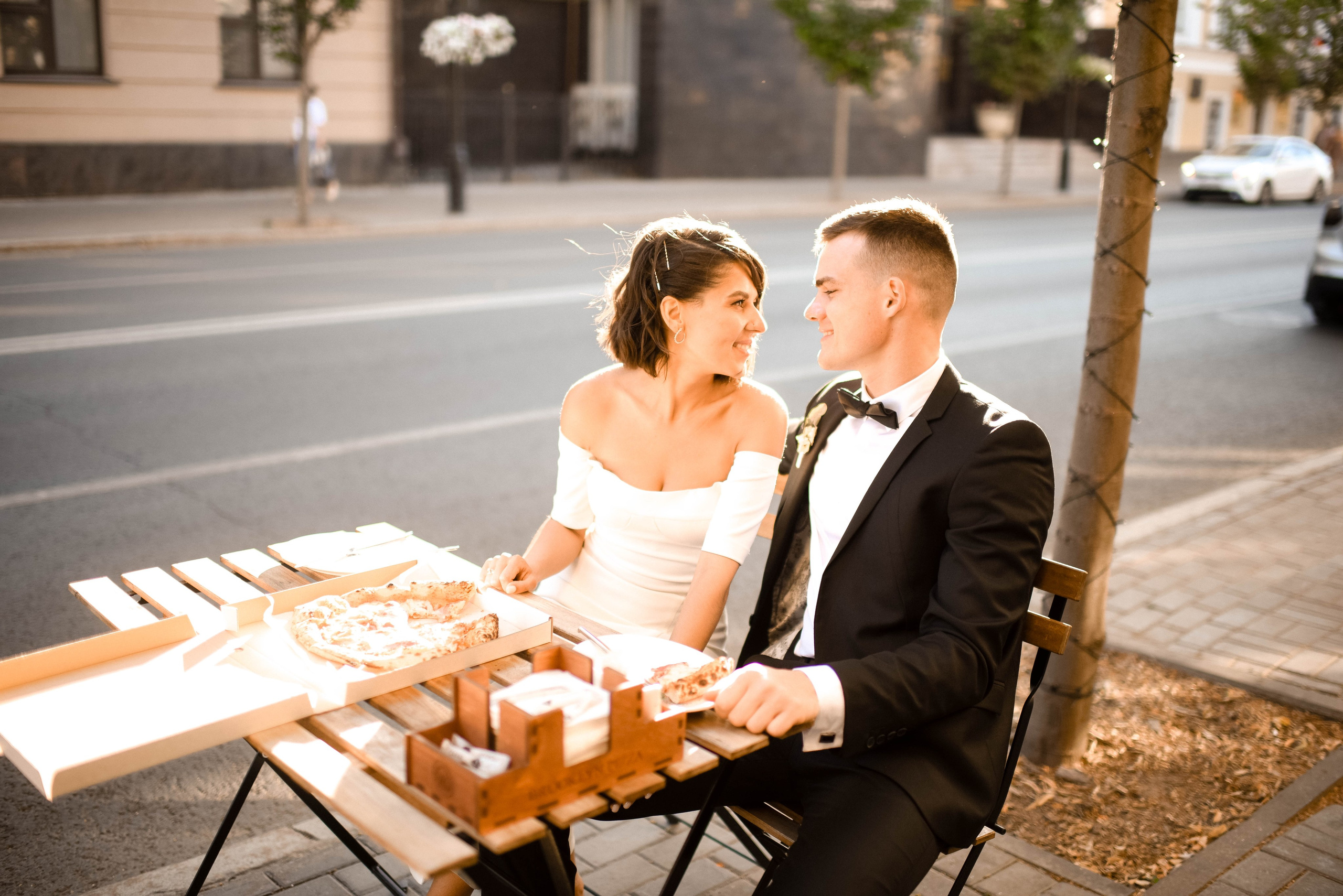 Айгуль и Юрий. Главная