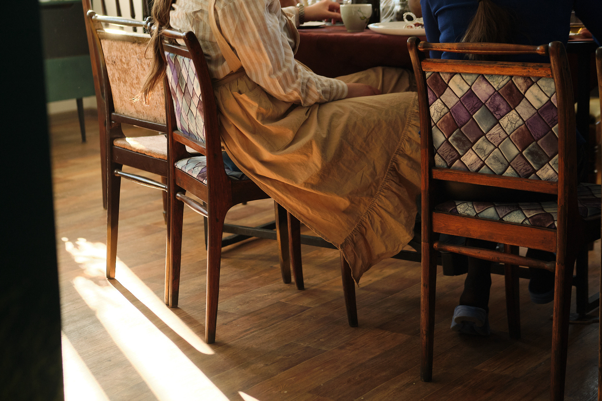 Репортажная фотосъемка мастер-классов по изготовлению восковых свечей. Фотоотчет с мероприятия в Кирове.