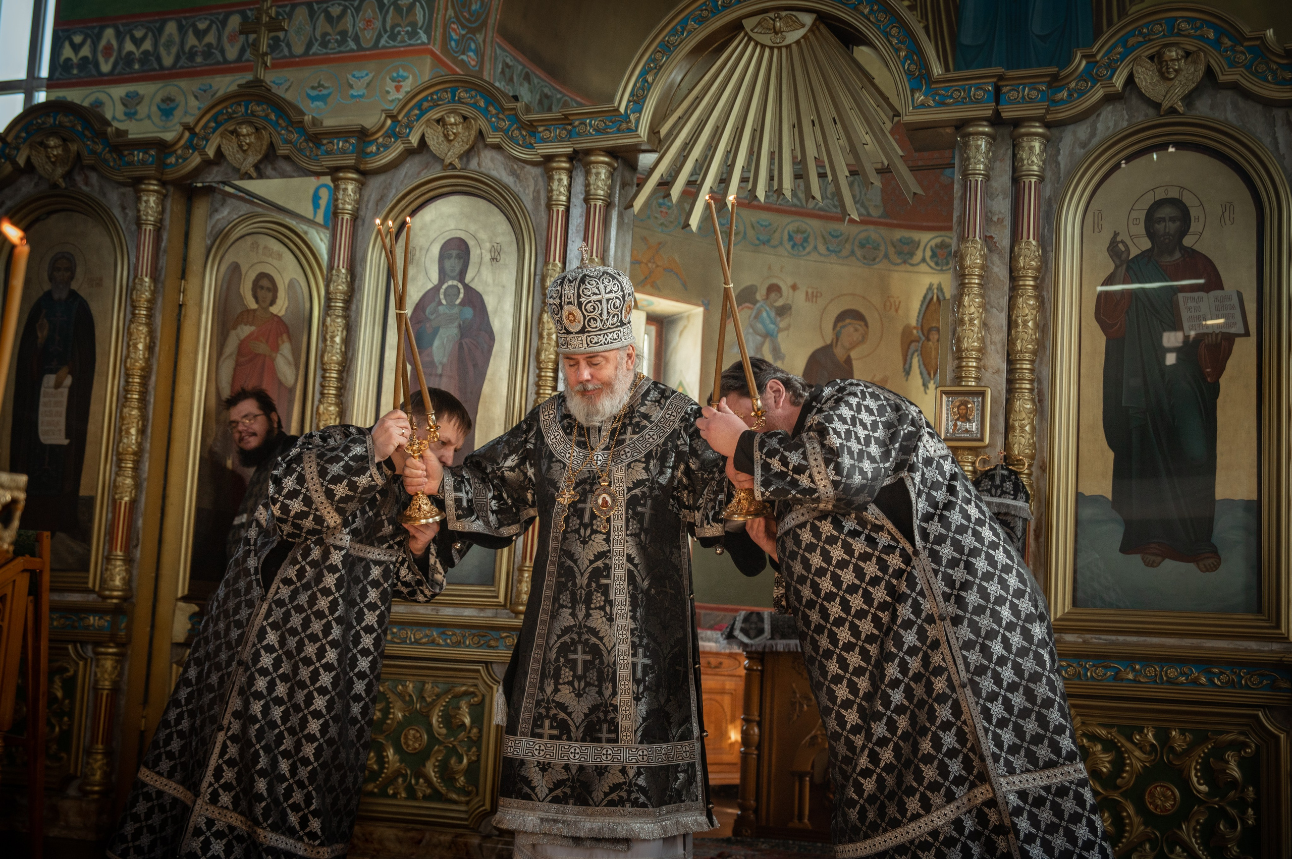 Преждеосвящение Даров. Храм Серафима Саровского. Церковный, семейный и репортажный фотограф Волгоград, Волжский