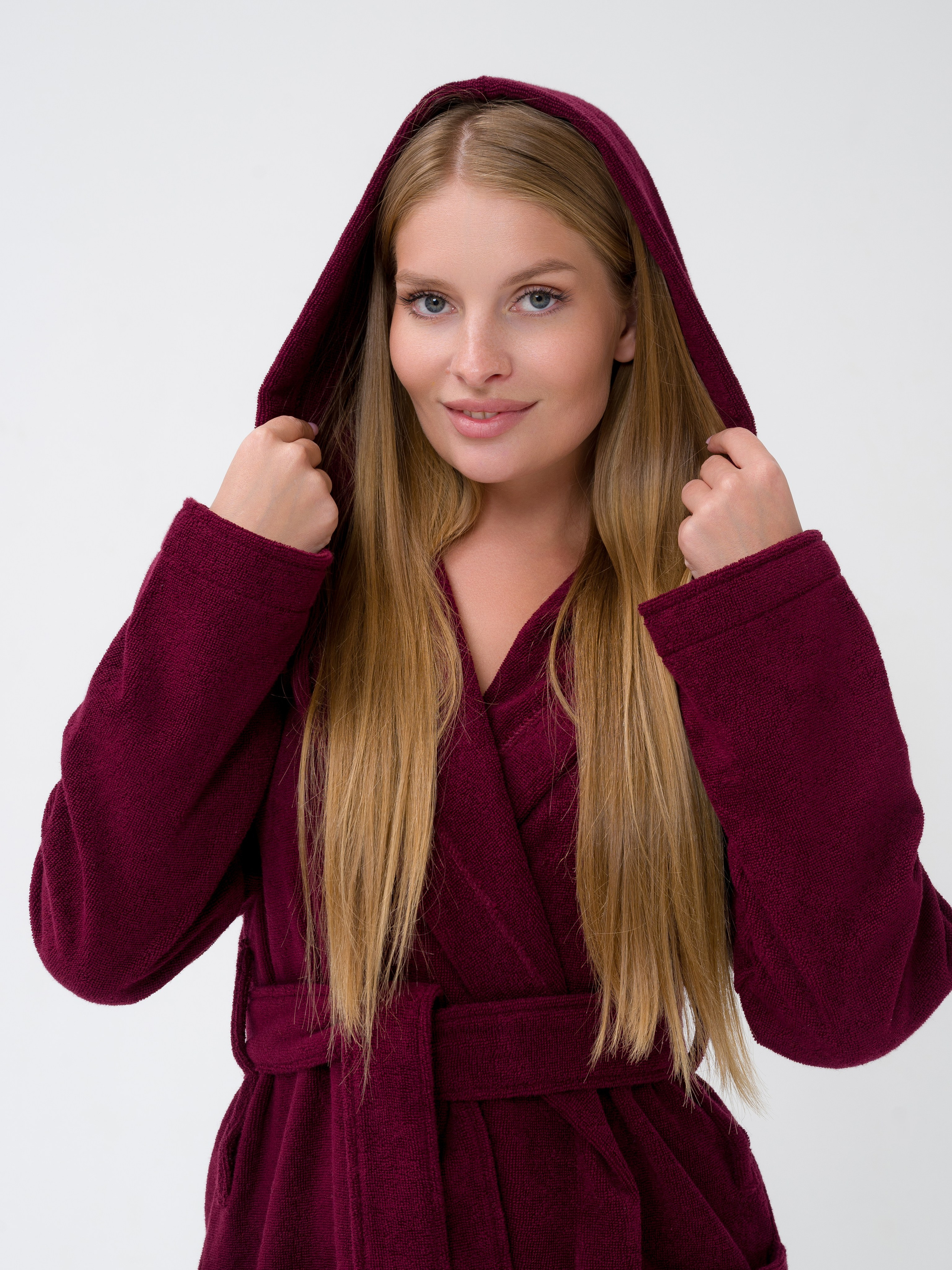 Росхалат. Фотограф для маркетплейсов в г. Иваново Клещенок Юлия