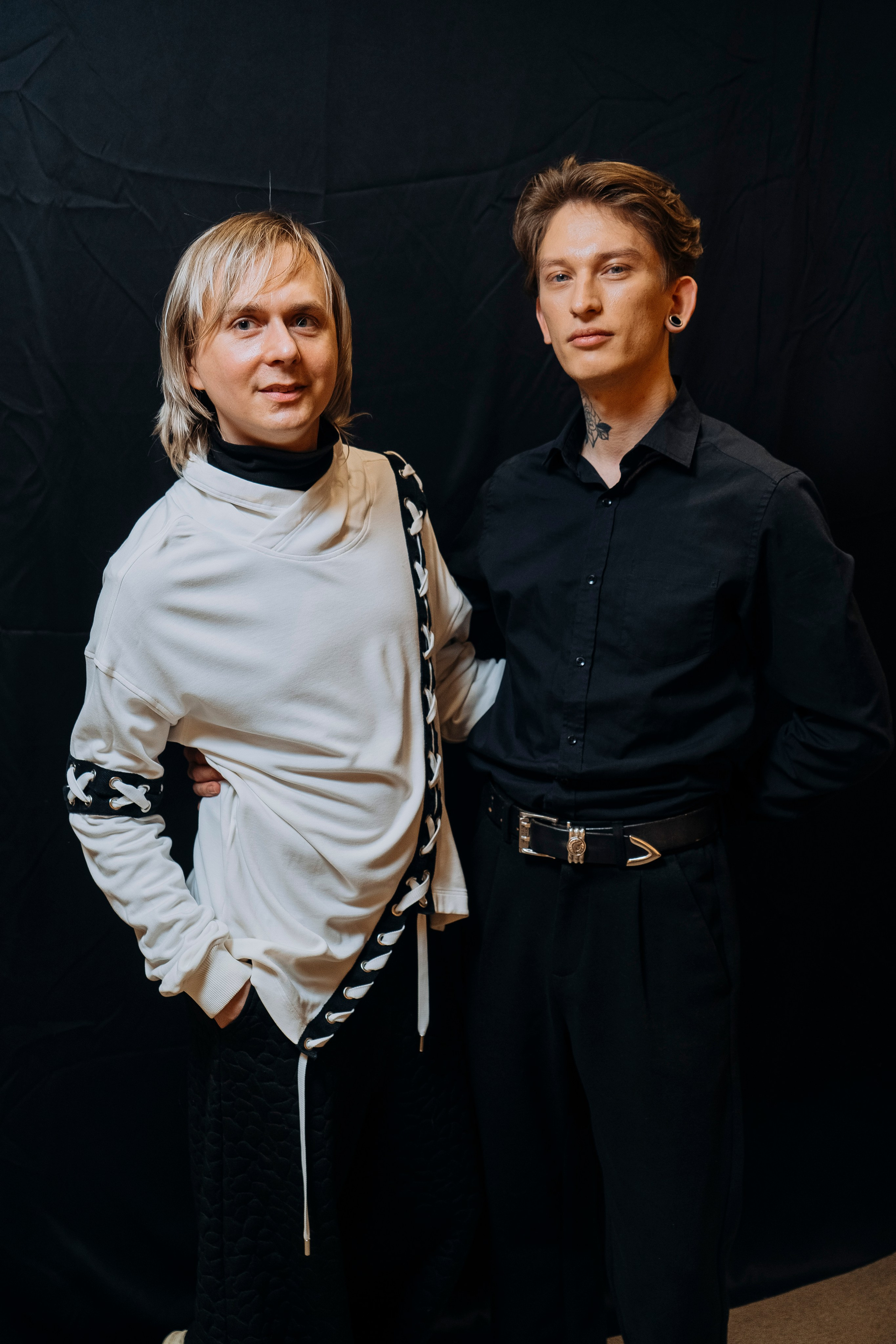 B&D FASHION SHOW: Мода как искусство. Переосмысление классики. Больше: https://sinonim.org/improve#res. Профессиональный портретный фотограф в Москве Владимир Глаголев