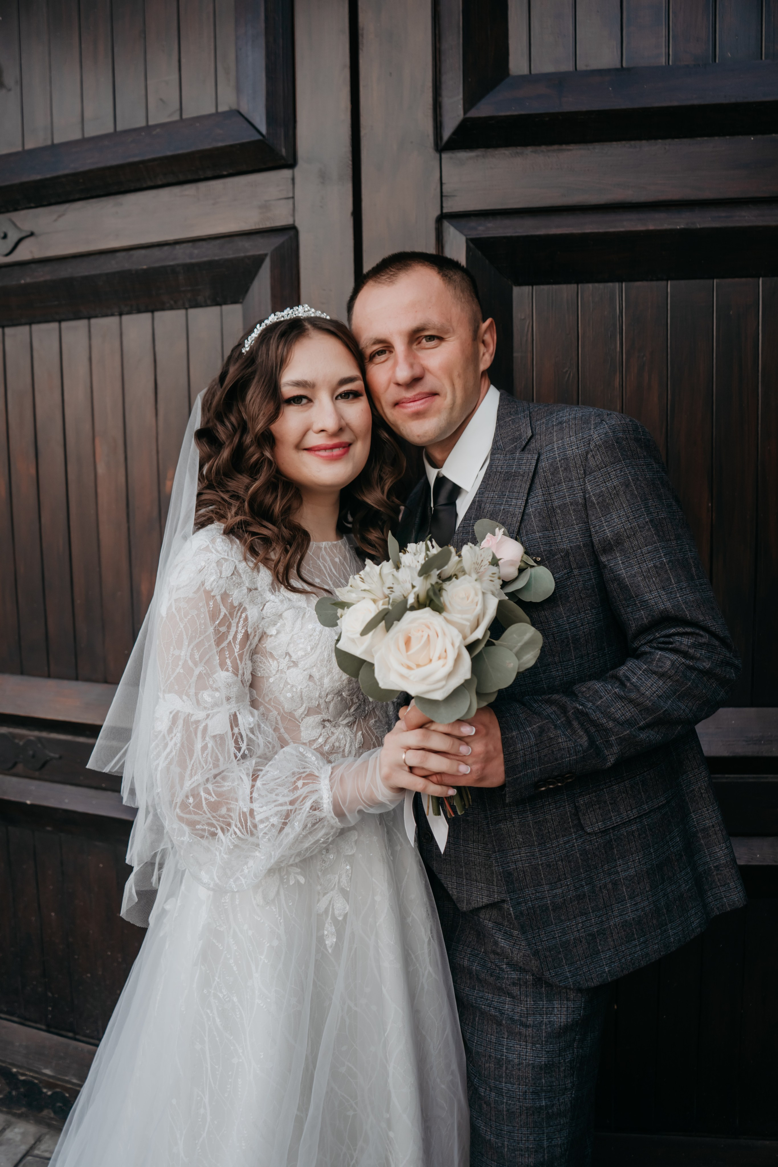 Свадебный фотографии с прогулки в окрестностях Улан-Удэ. Фотограф в Улан-Удэ. Свадебный фотограф в Улан-Удэ