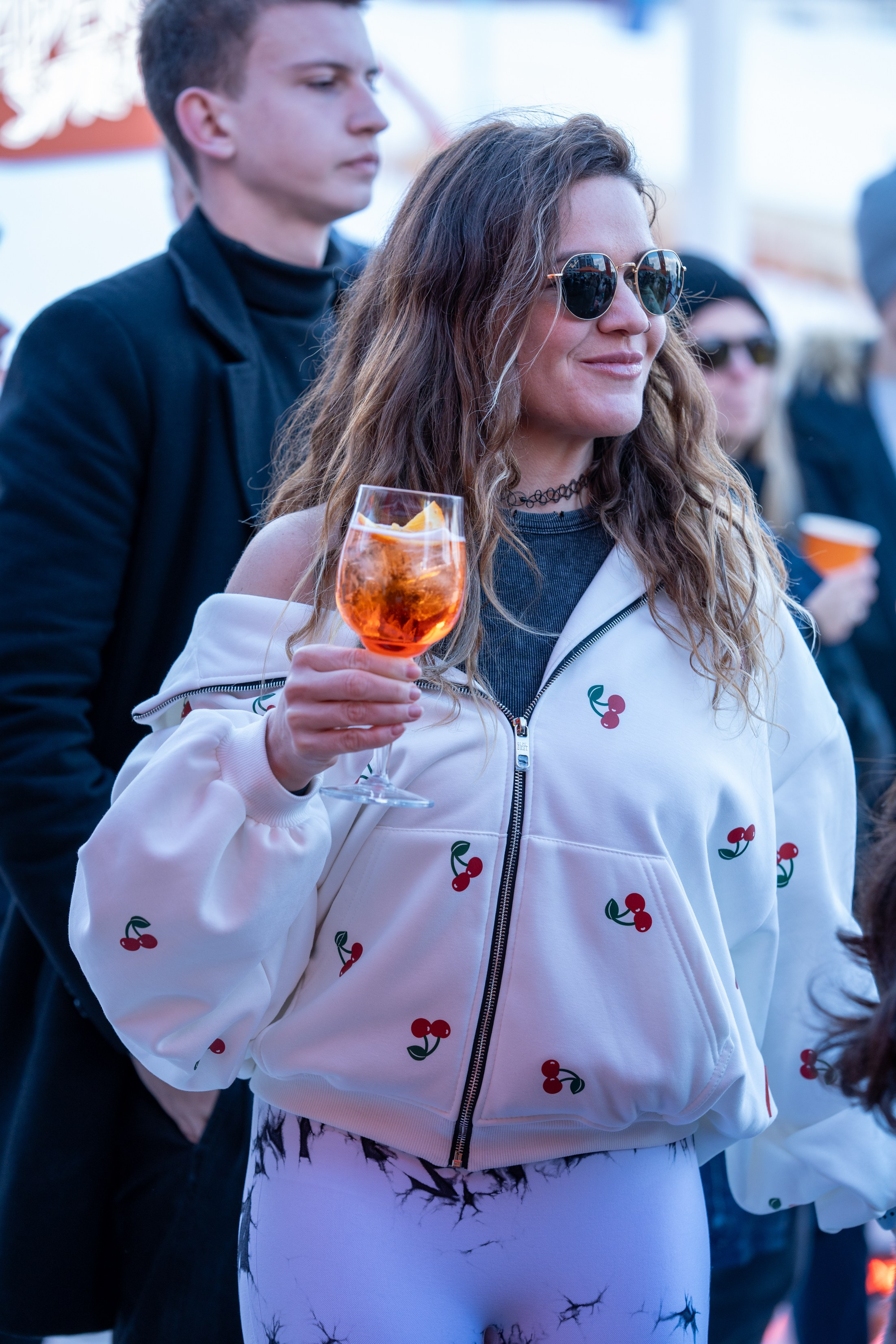 Фотоотчет партнерской интеграции Aperol Spritz на Роза Фест 2025. Репортажный фотограф в Красной Поляне и Сочи Павлюченко Екатерина