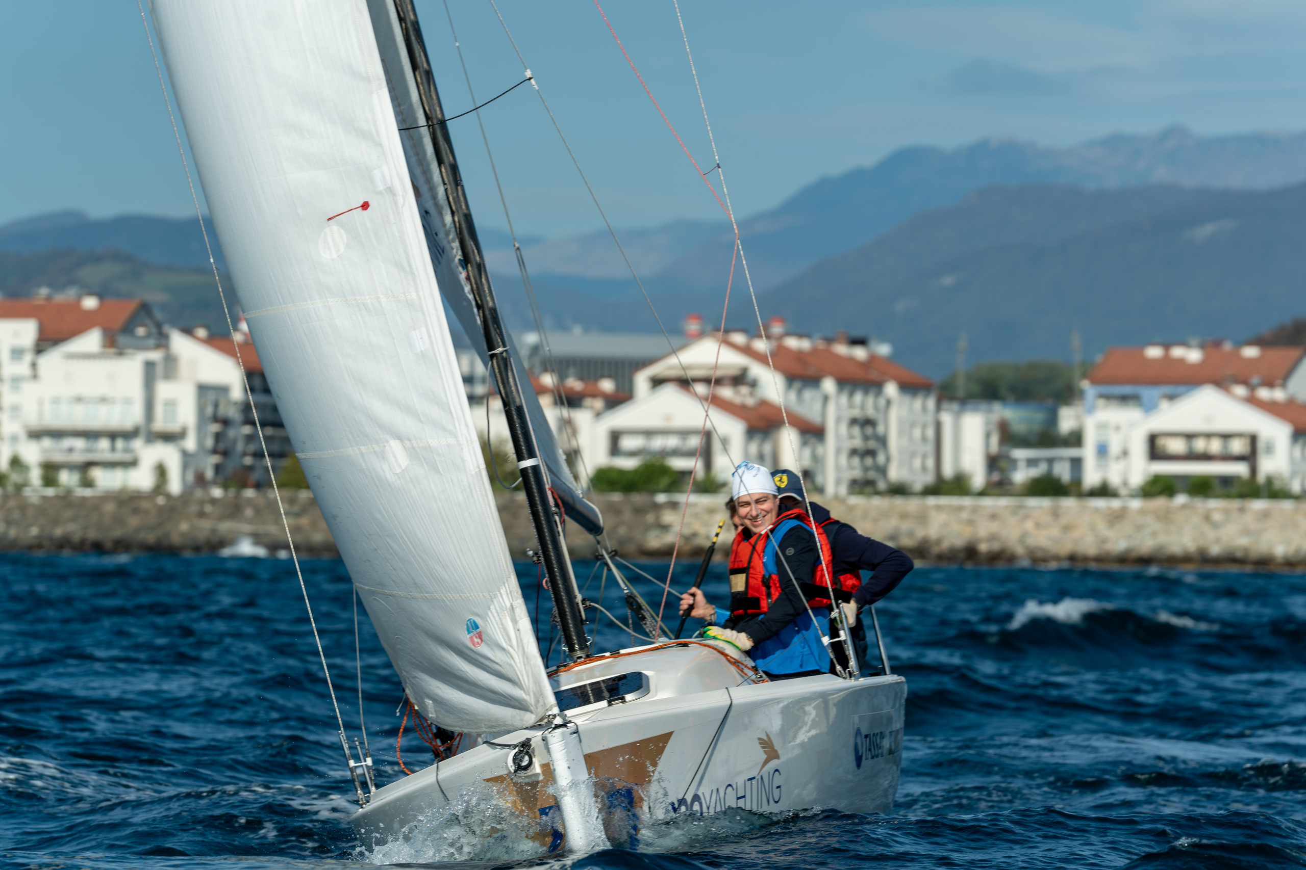 MICE мероприятие для компании «Базис». Репортажный фотограф в Красной Поляне и Сочи Павлюченко Екатерина