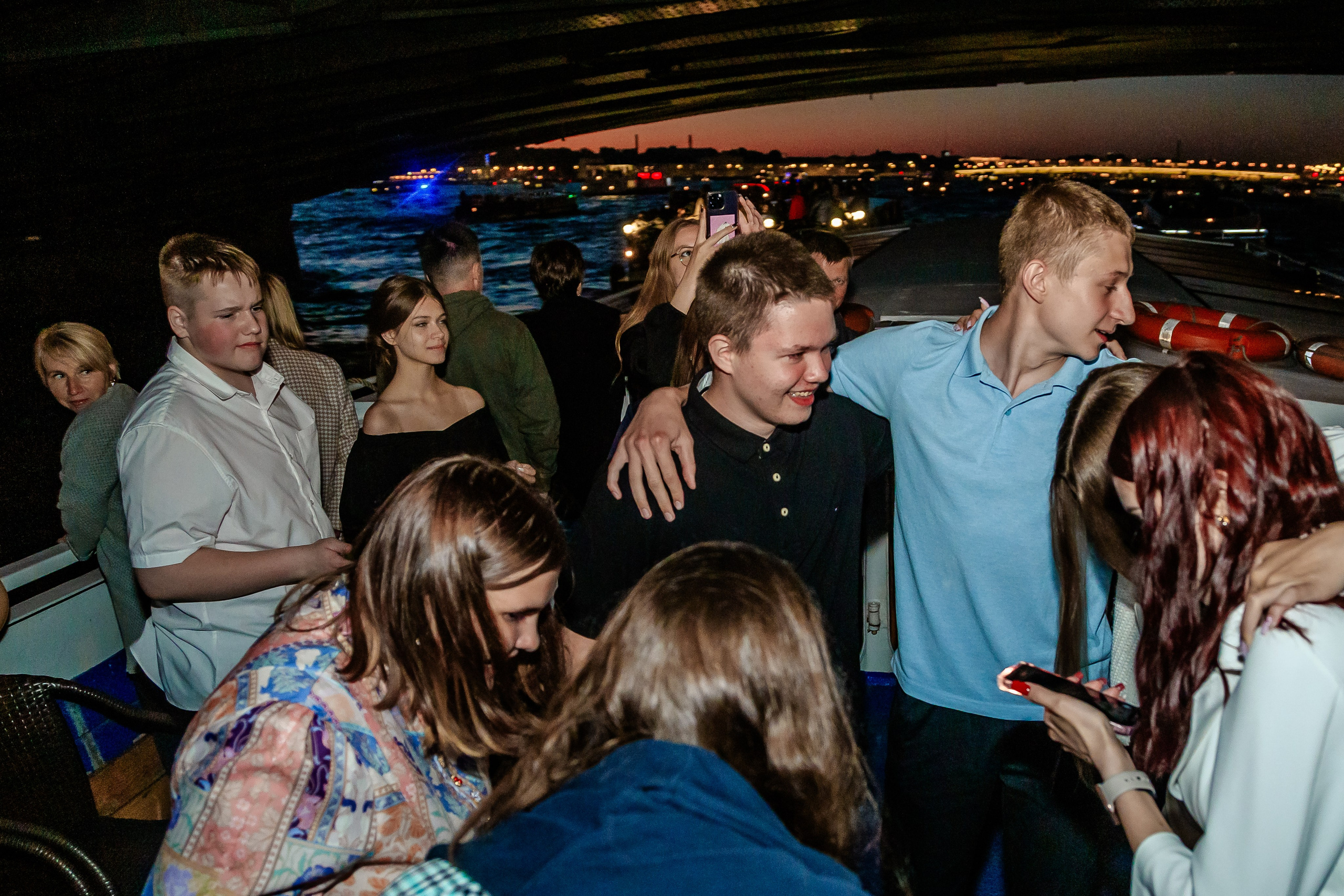 Выпускной на теплоходе. Фотограф в Санкт-Петербурге Чумаков Семен