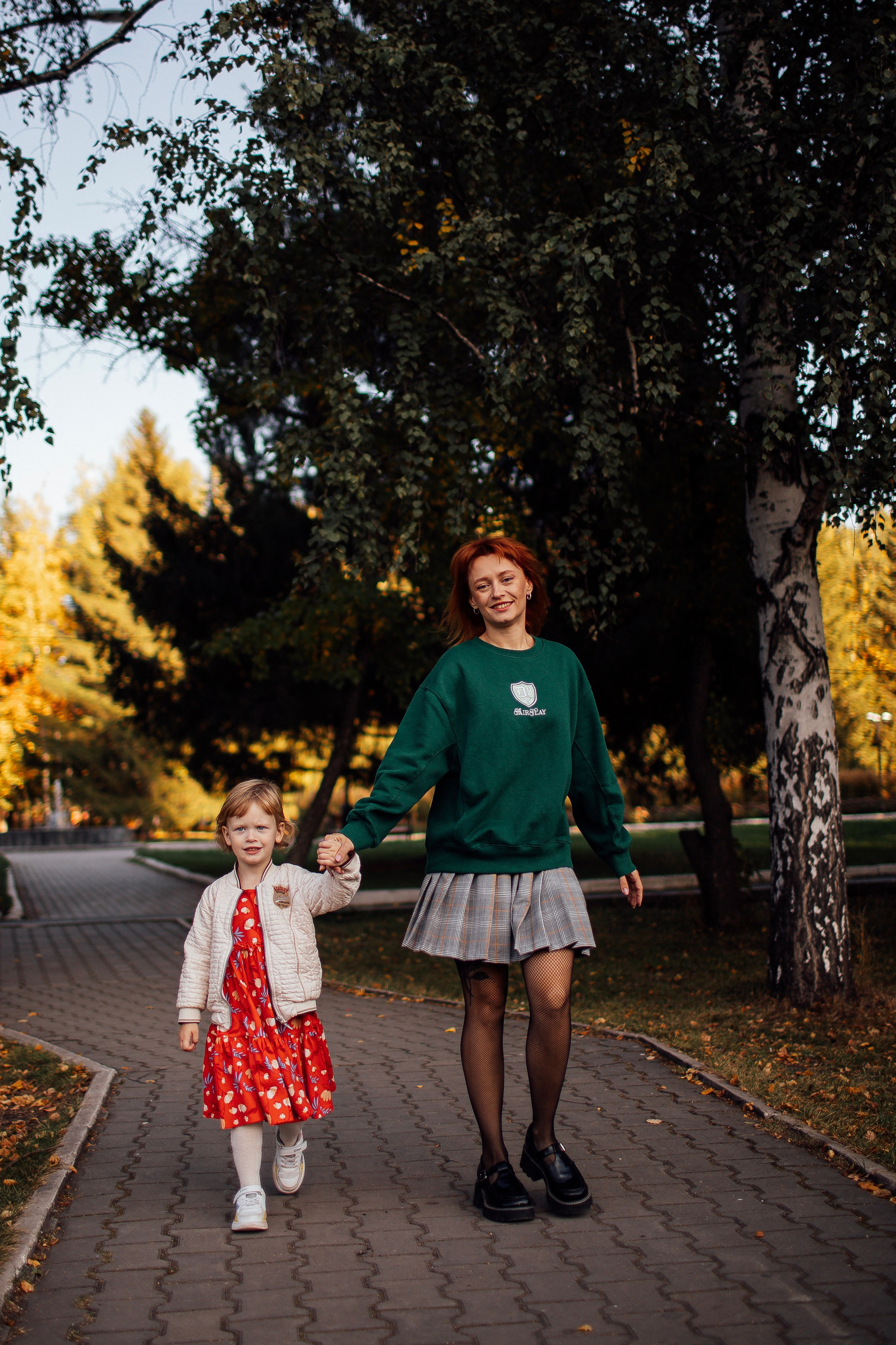 Саша Наташа и Анжелика. Семейная съемка — это красивый способ признаться своей семье в любви