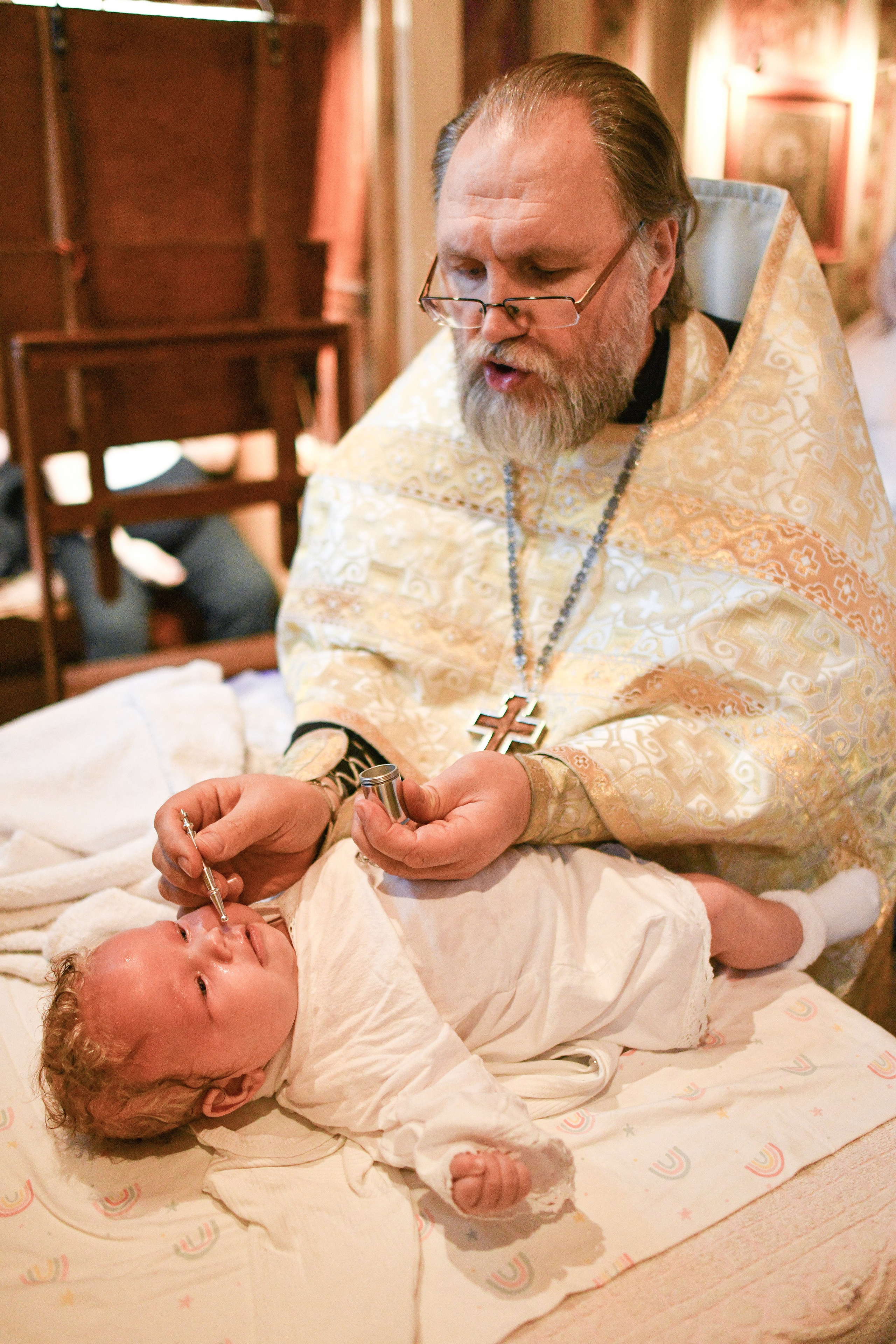 Крещение Анны. Храм Зосимы и Савватия. Гольяново. Свадебный и портретный фотограф в Москве Галина Борисова