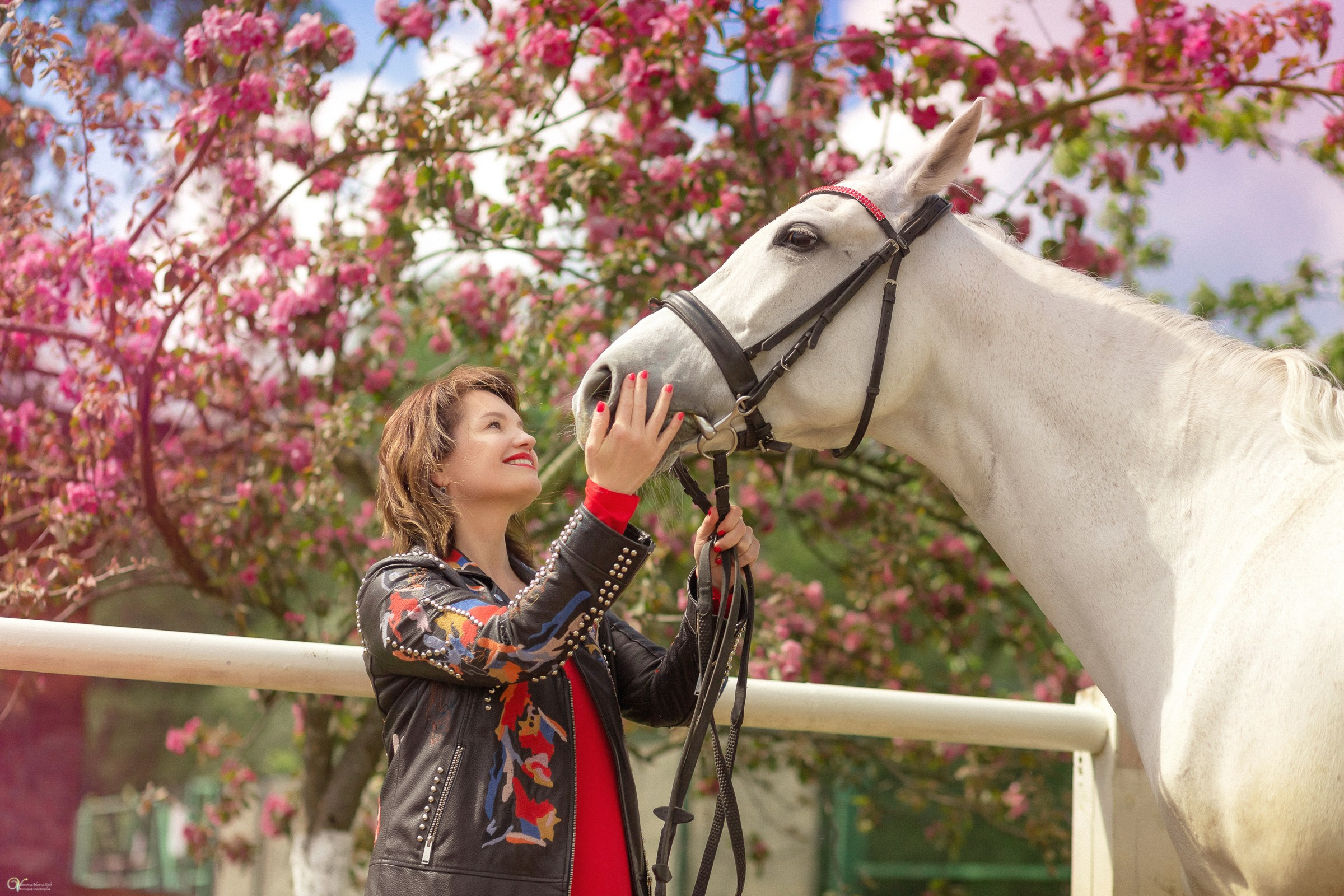 Галина и ее лошадь Сказка. Фотограф женский и мужской портрет Санкт-Петербург