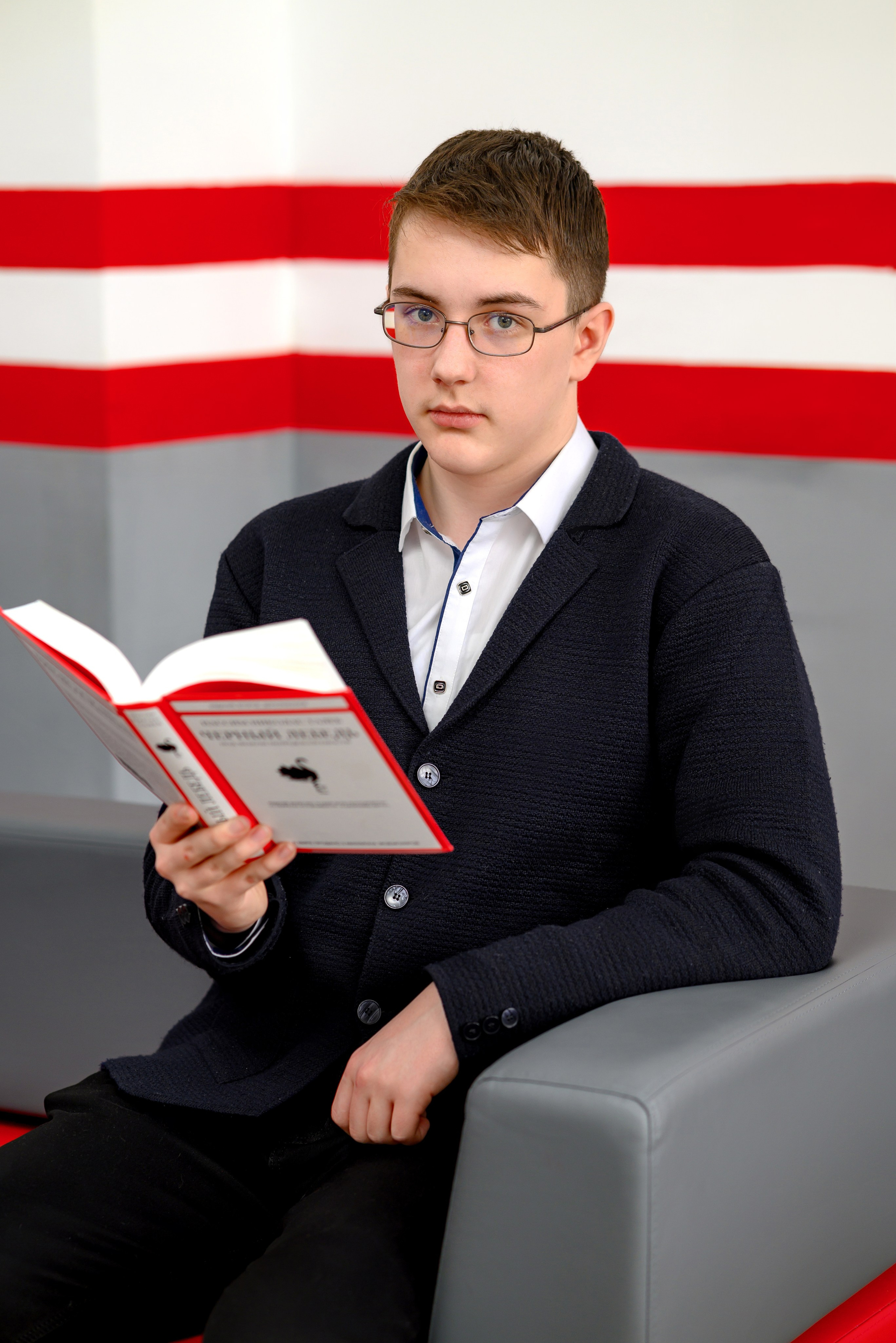 Альбомы для выпускников 9 11 классов. Выпускные альбомы в Туле и Тульской области для школ и детских садов