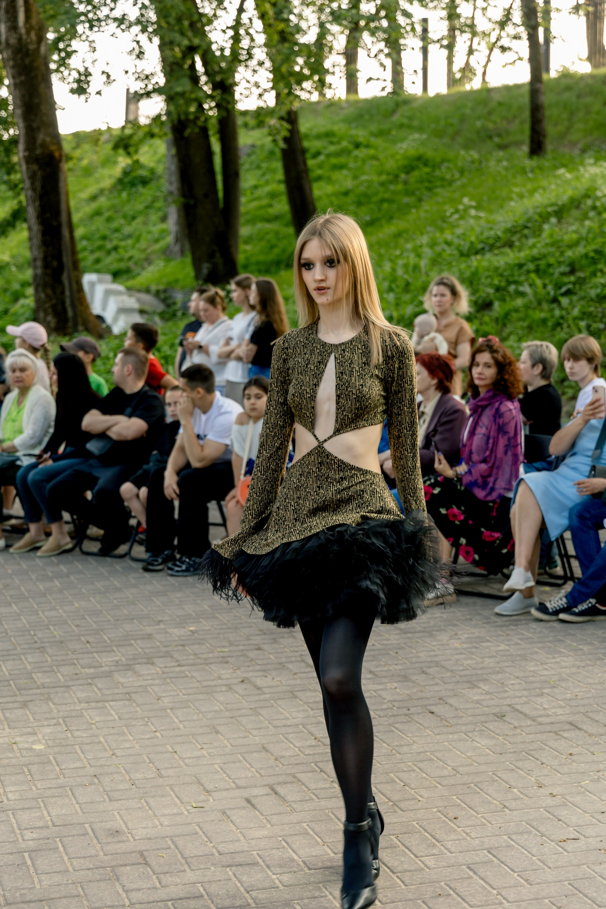 Smolensk Fashion Week 2025_показы_ДЕНЬ 1_ВЕЧЕРНИЙ ПОКАЗ_19:00. Главная