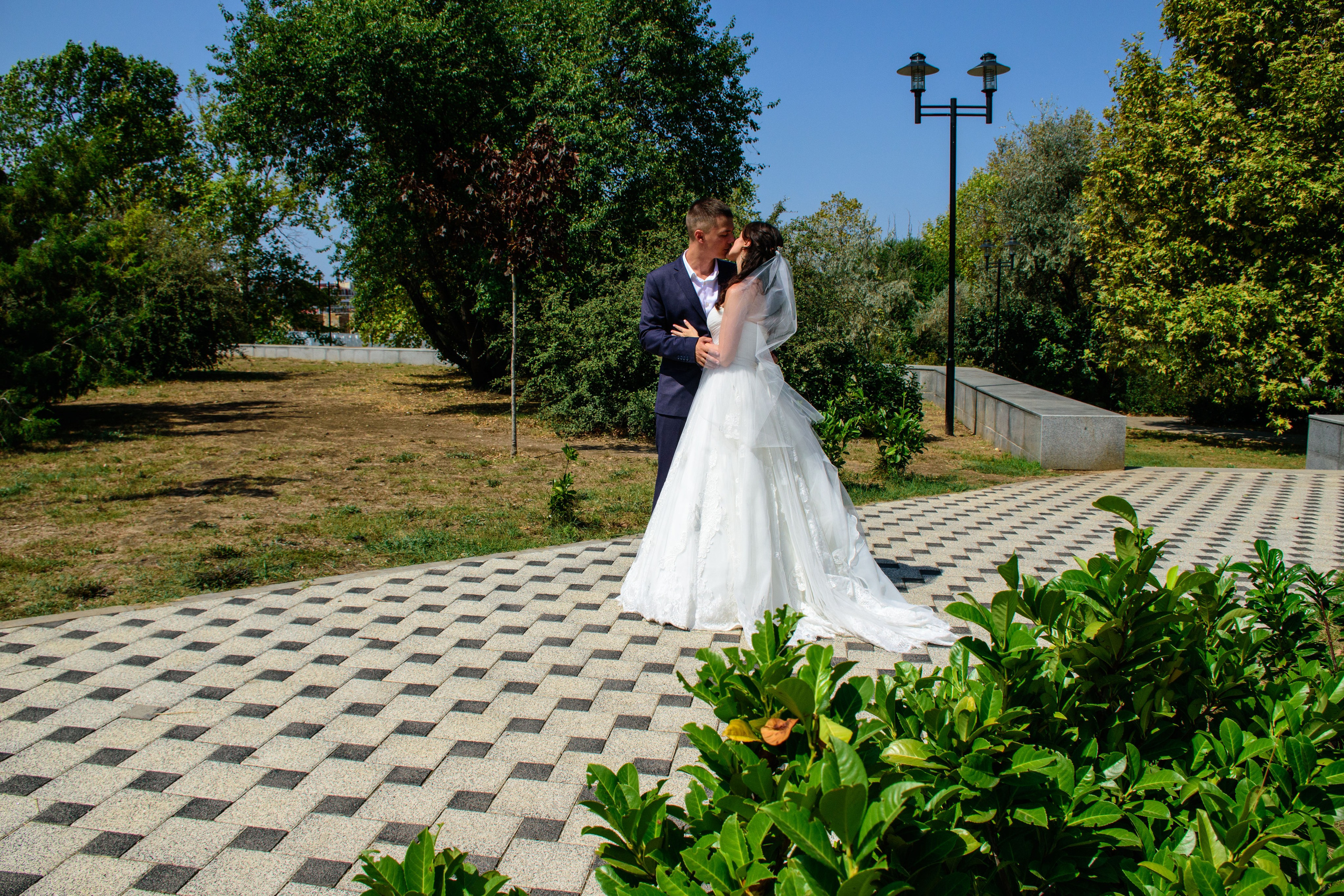 Виктор и Полина