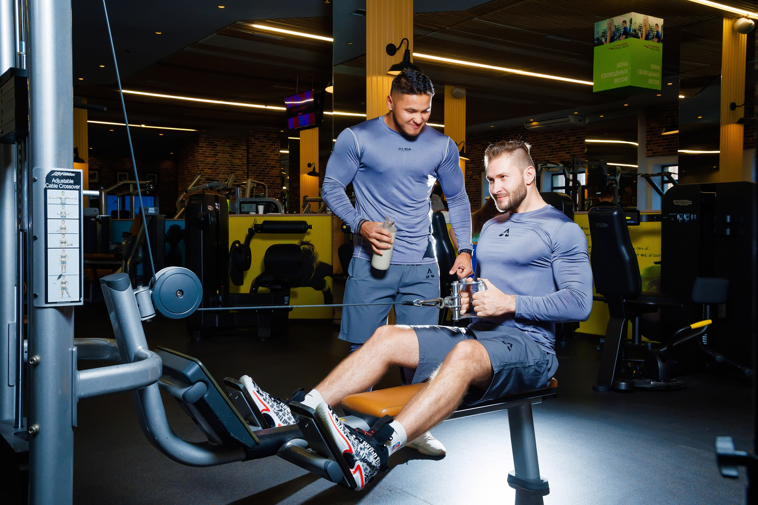 Спорт Зал Fitnespalace. Семейный и Свадебный фотограф в Астане Александр Астапов