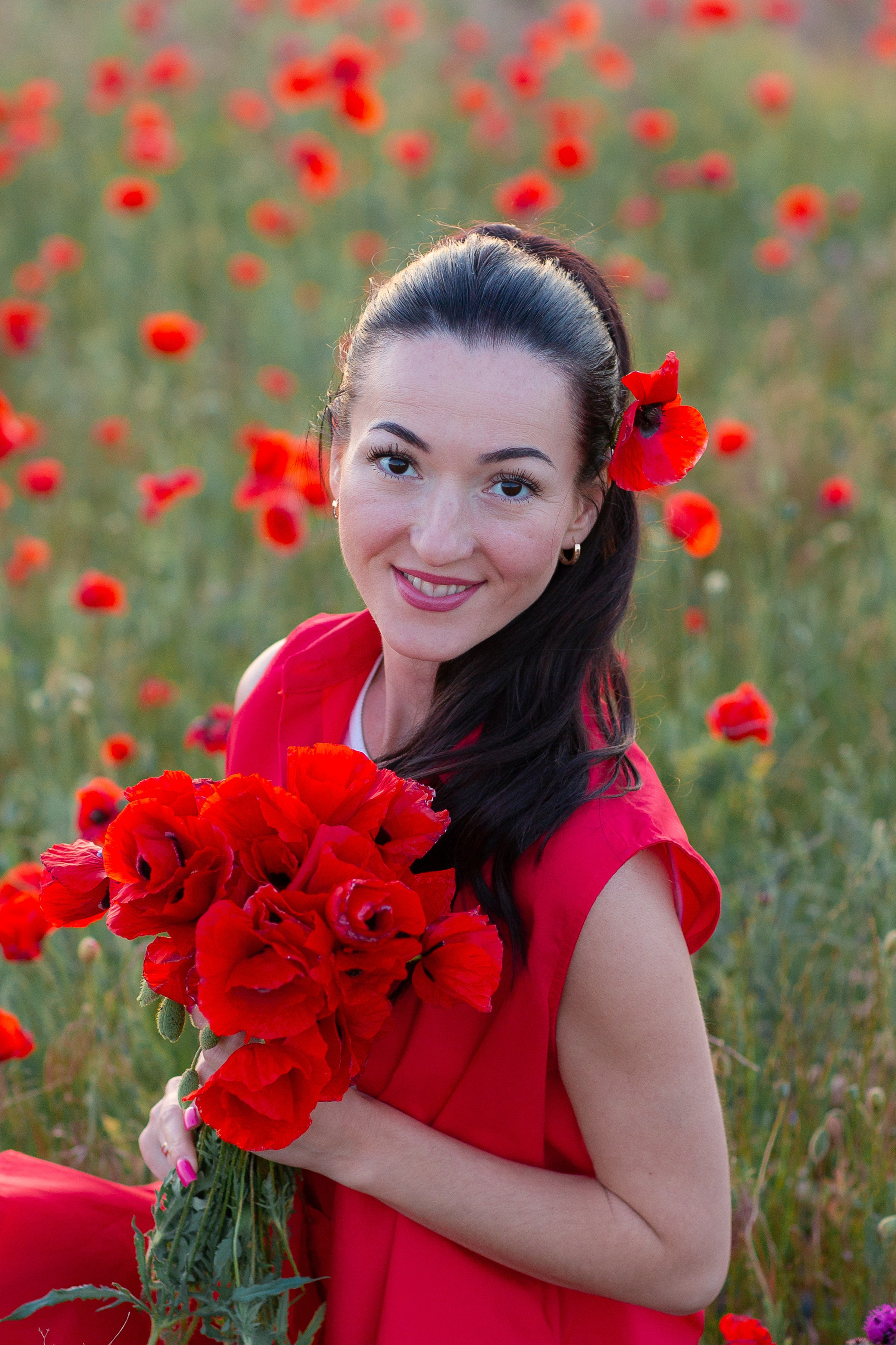 В маковых полях. Фотограф в Севастополе и Крыму Антон Попков