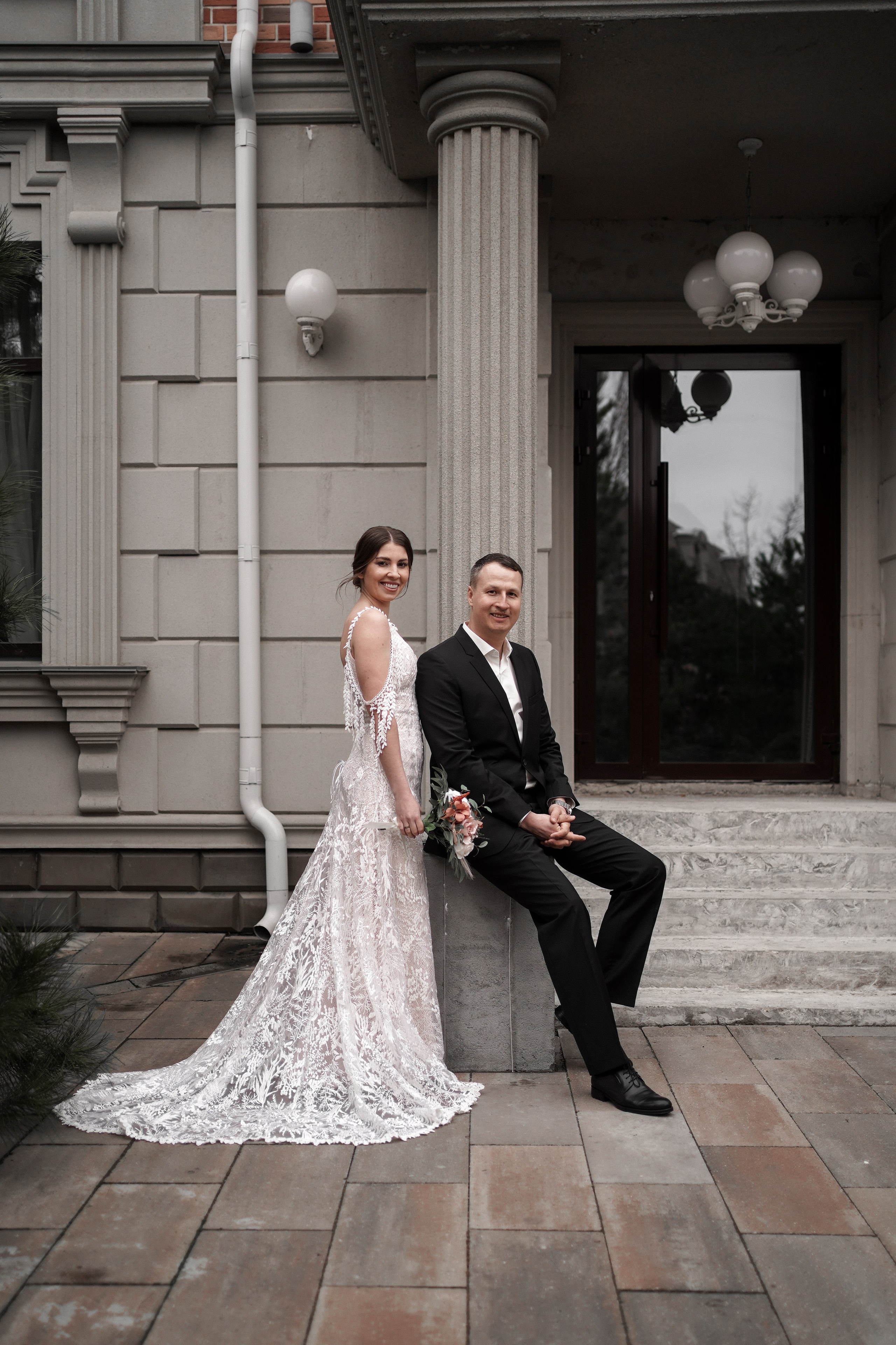 Свадебная фотосессия в Графском парке. Ростов-на-Дону. Свадебный фотограф в Ростове-на-Дону. Таинство Крещения и Венчания, семейные фотосессии. Алёна Чёботова