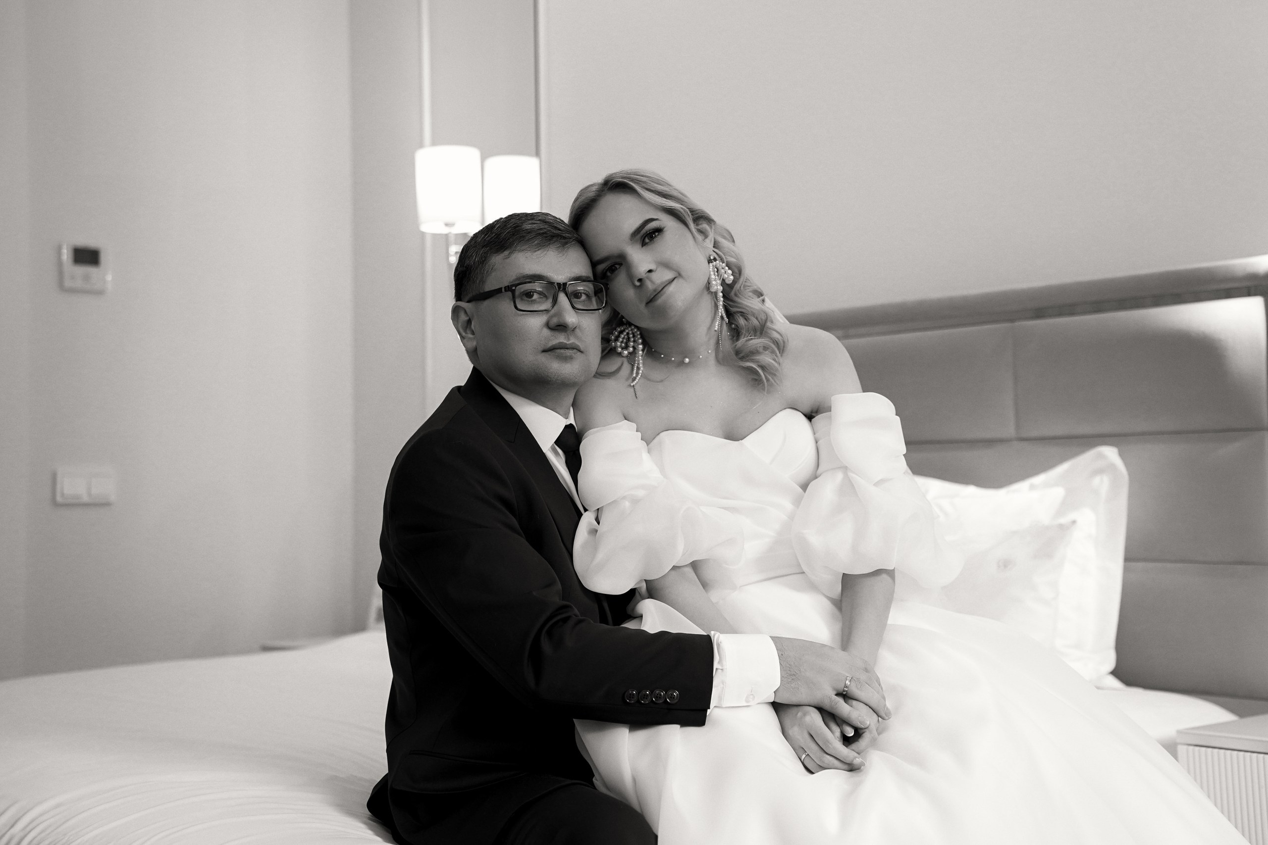 Свадебная фотосессия «4 часа». Отель Резиденция в Ростове-на-Дону. Кадры молодоженов на природе. Фотосессия банкета 1 час. Свадебный фотограф в Ростове-на-Дону. Таинство Крещения и Венчания, семейные фотосессии. Алёна Чёботова