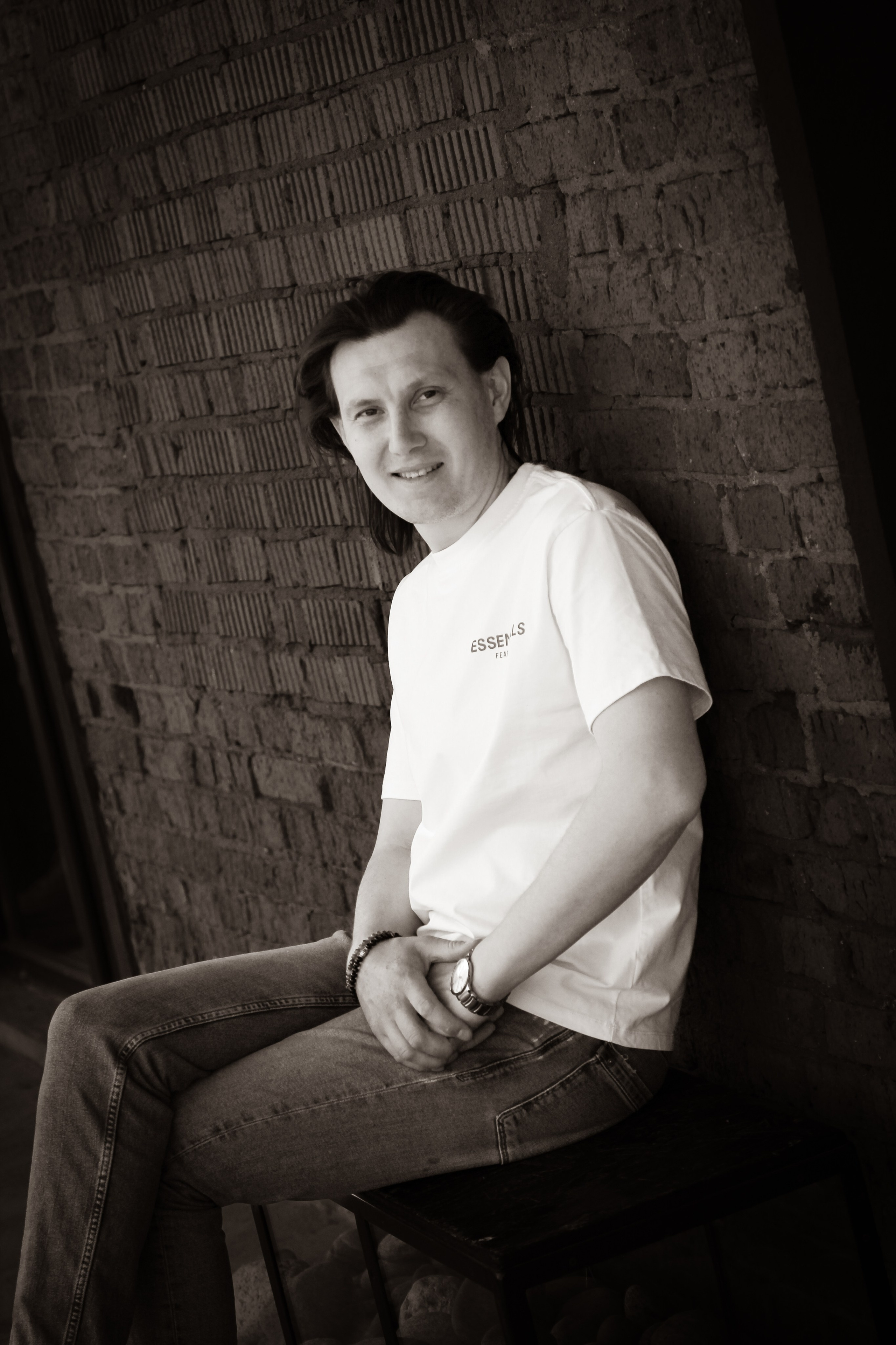 Евгений, фотосессия в арт-пространстве «Хлебозавод». Ваш личный фотограф в Москве Мила