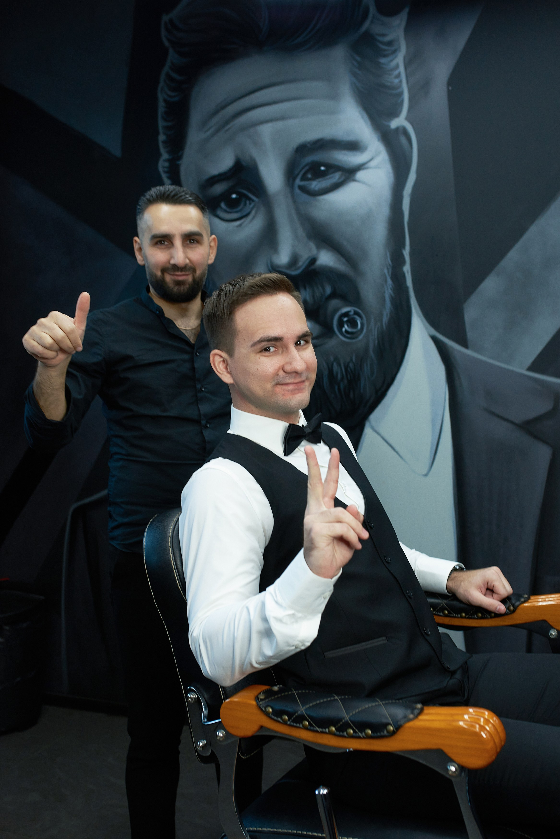 Жених в барбершопе. Фотограф Владимир Артамонов