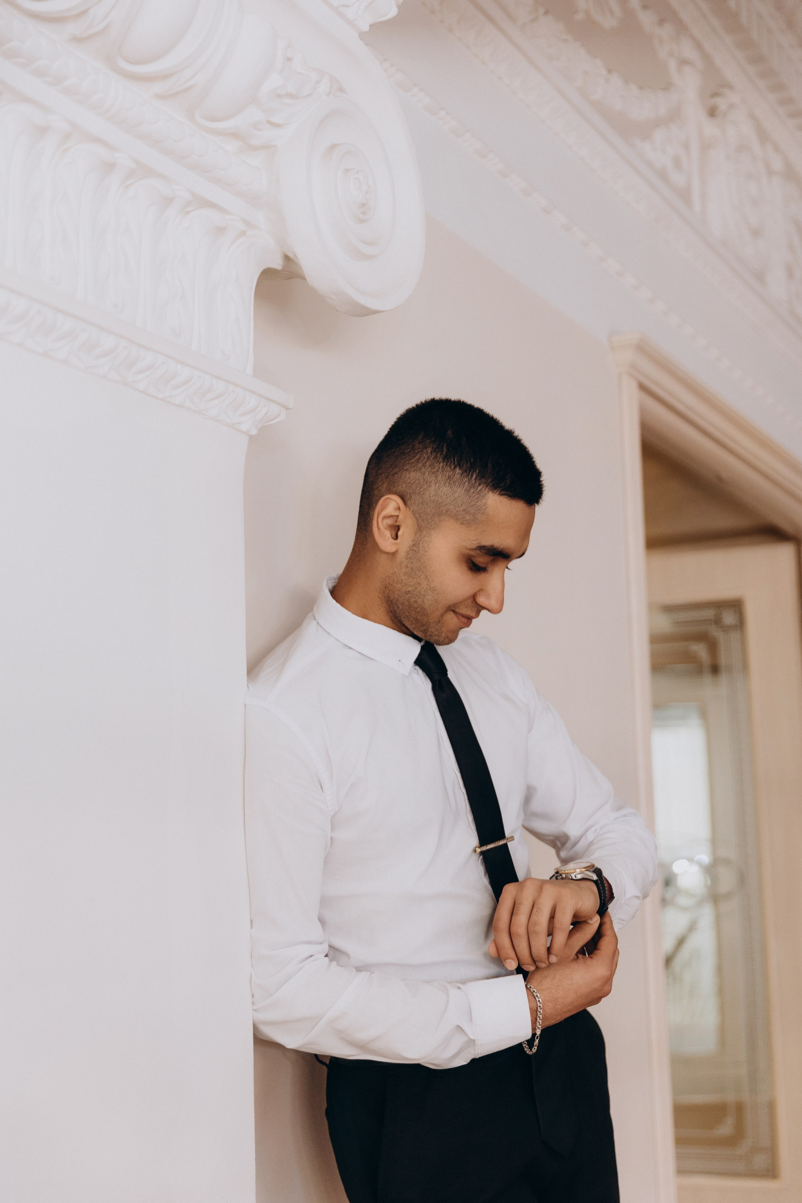 Свадебная фотосессия в пространстве SENO, регистрация в ЗАГСе Адмиралтейского района. Фотограф в Санкт-Петербурге Разиля Идиятуллина