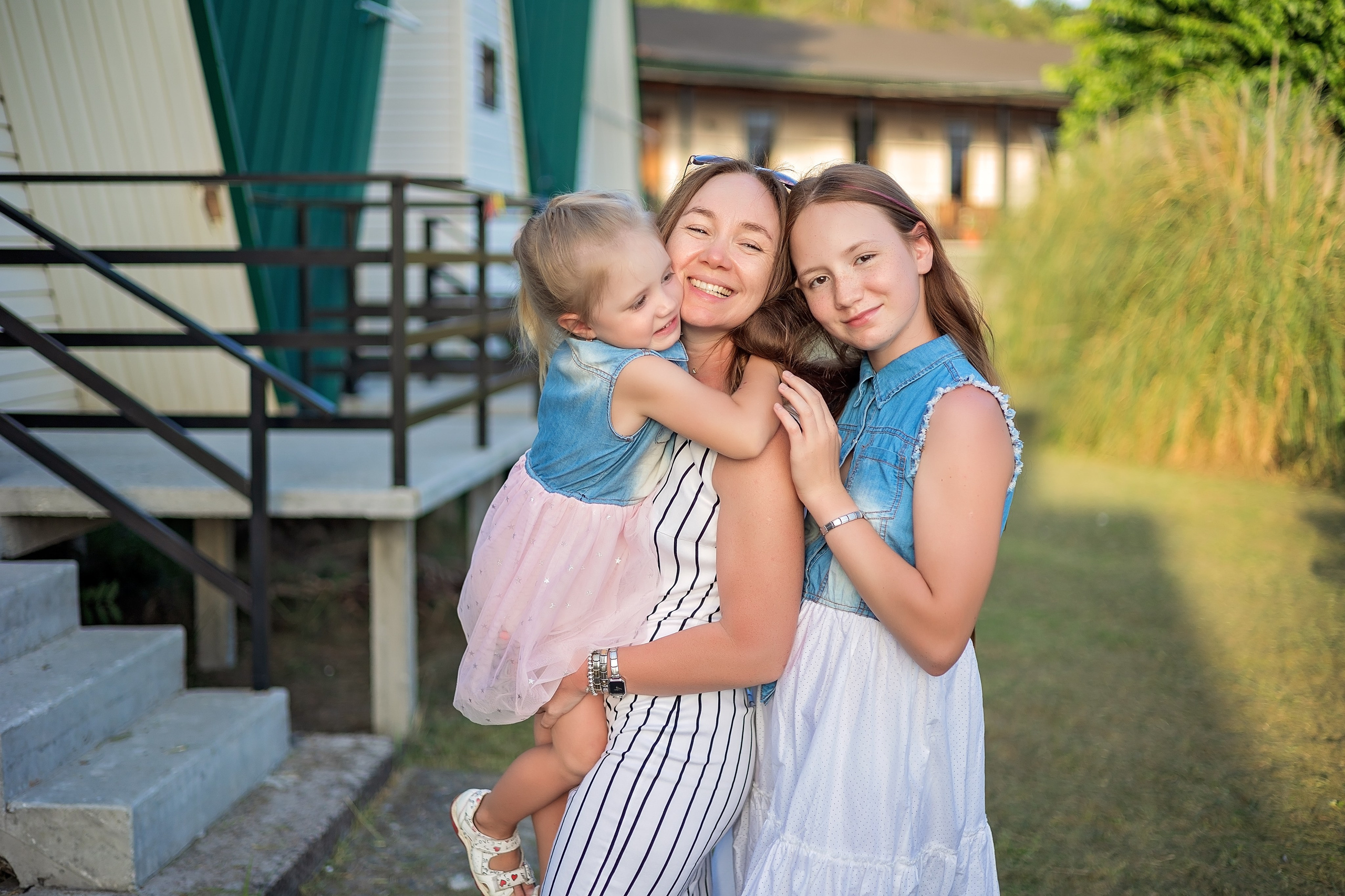 Три красотки. Свадебный и семейный фотограф в Абхазии Эля Цишба