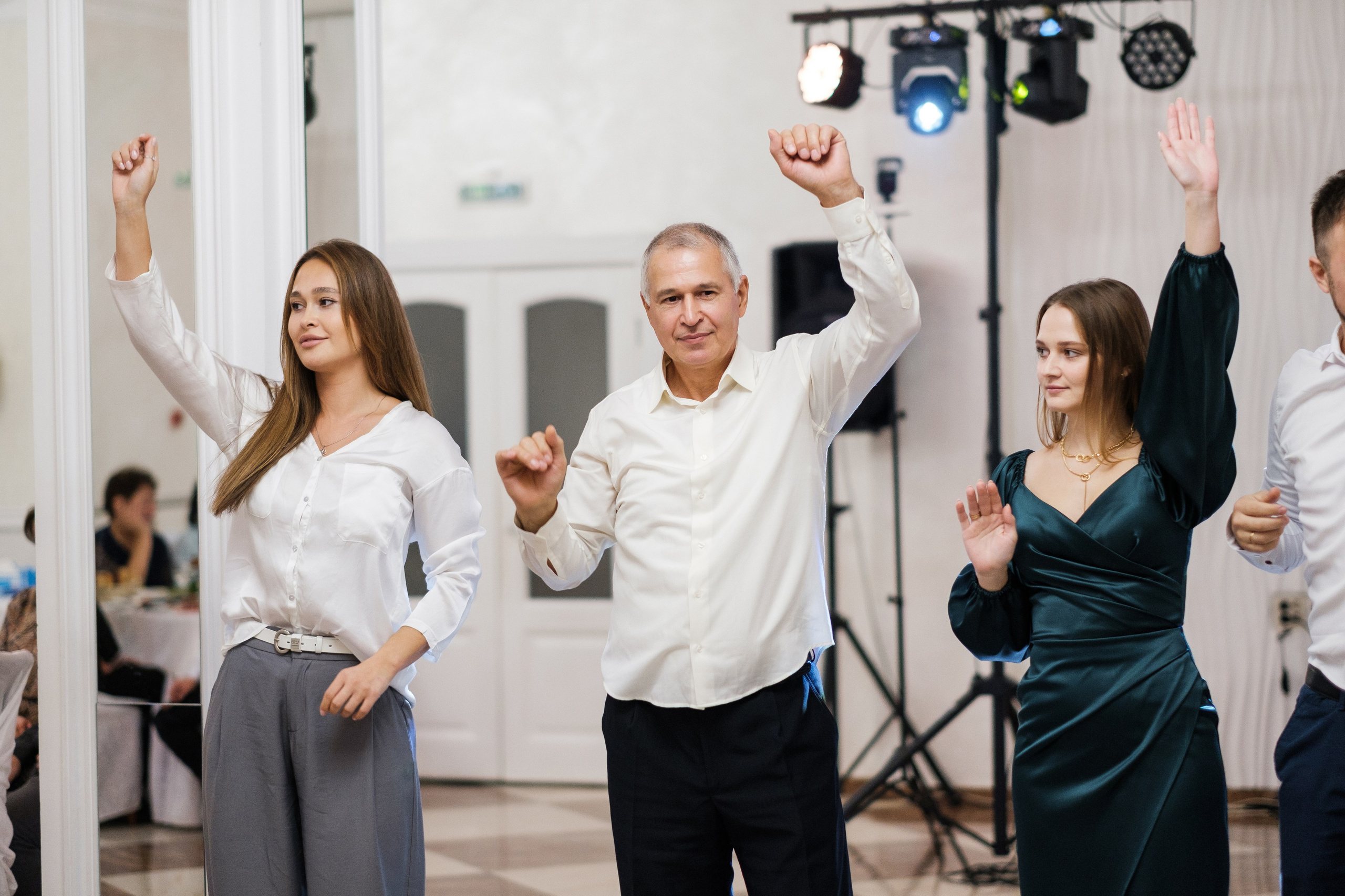 Александр и Лариса. Свадебный фотограф | репортаж | праздники | крещение