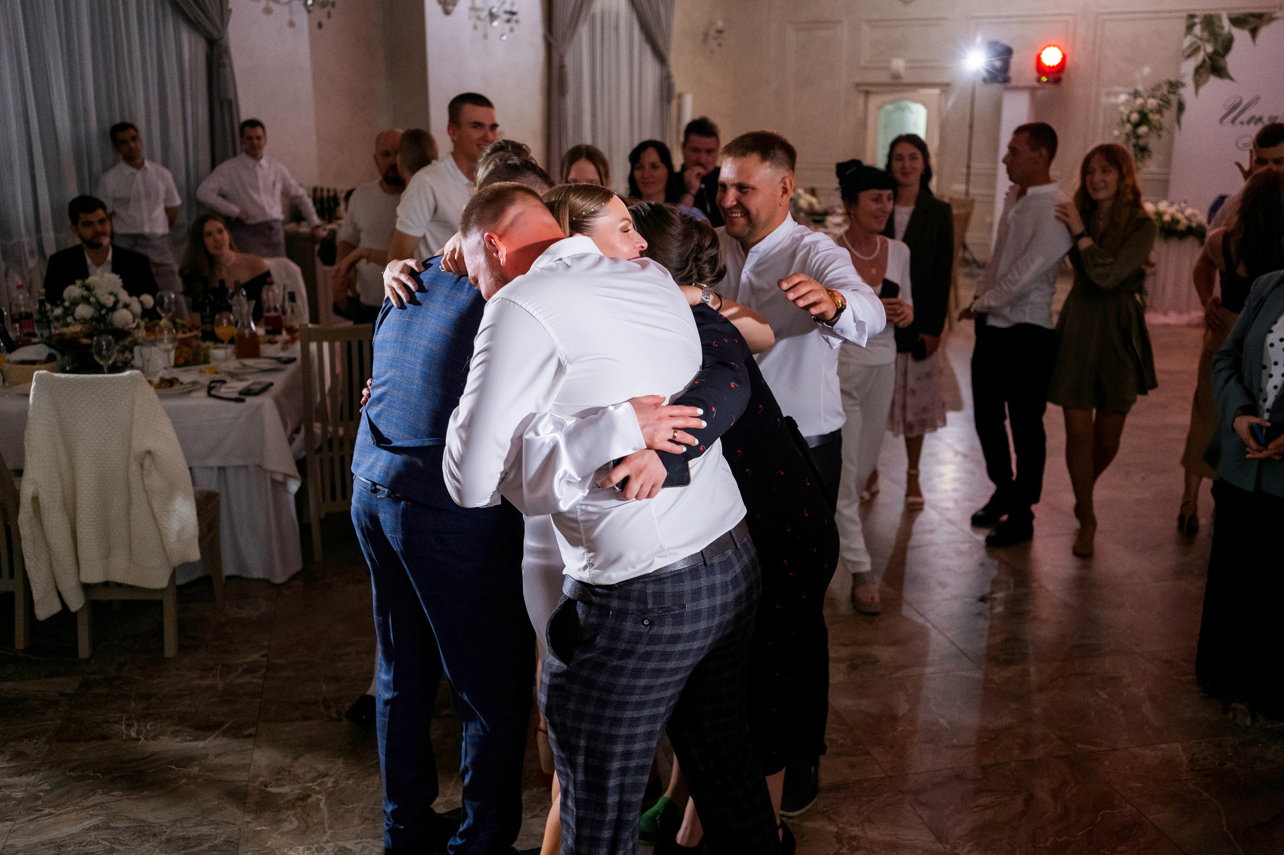 Илья и Мария. Свадебный фотограф | репортаж | праздники | крещение