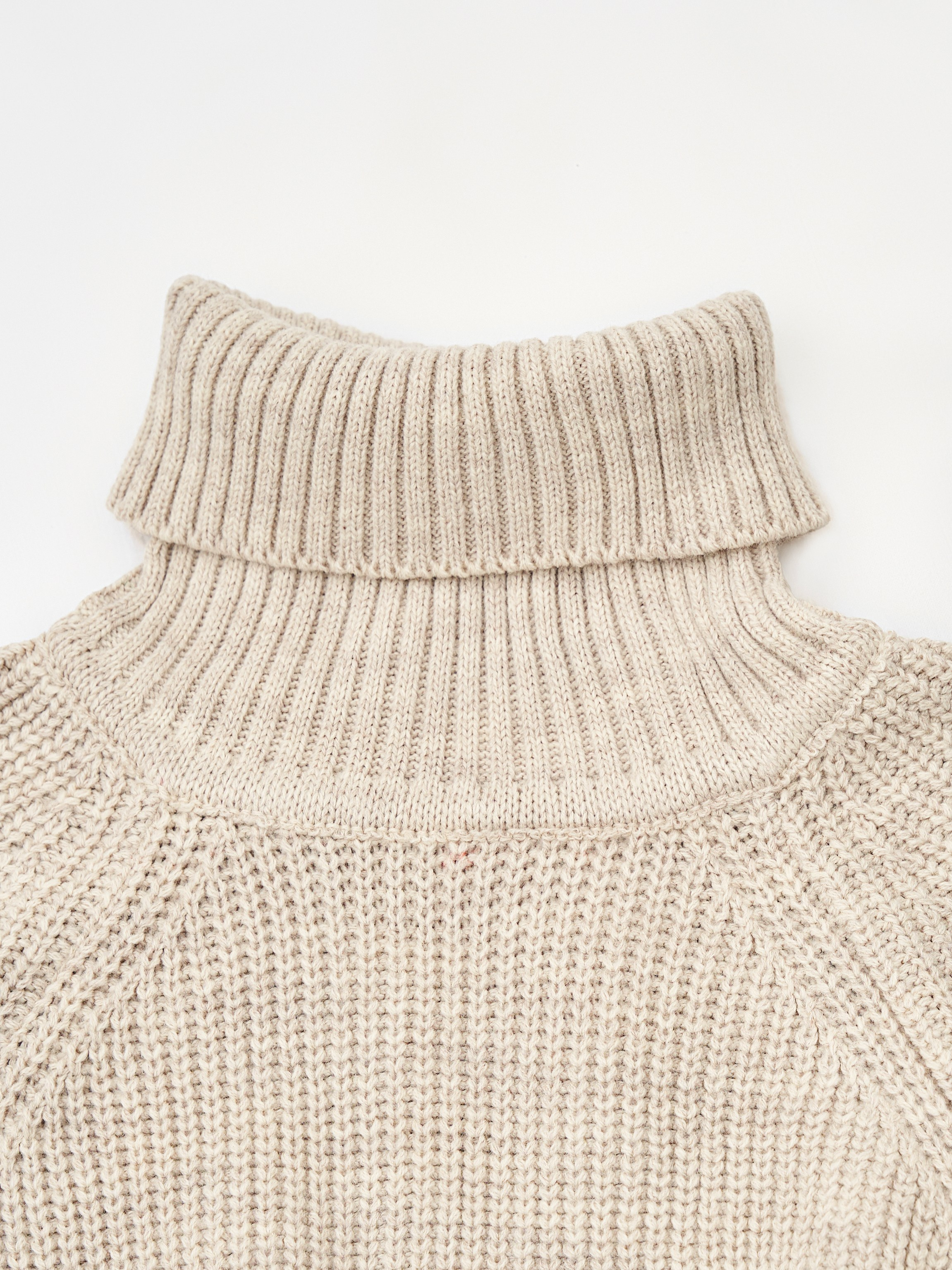 фотограф екатеринбург предметная съемка одежды для маркетплейсов