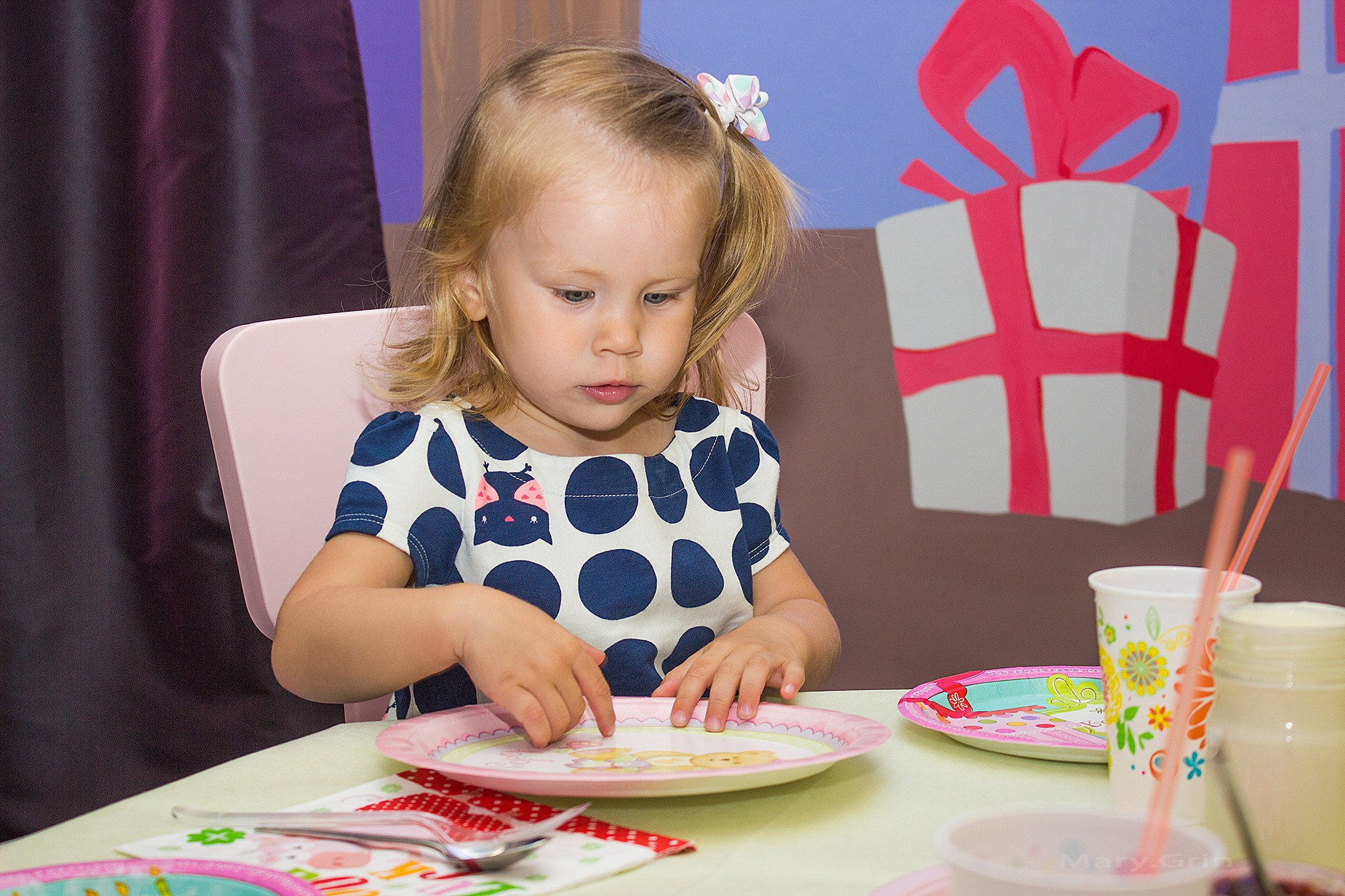 День рождения в стиле свинки Пеппа в Изумрудном городе. Детский и семейный фотограф, фотограф мероприятий Нижний Новгород