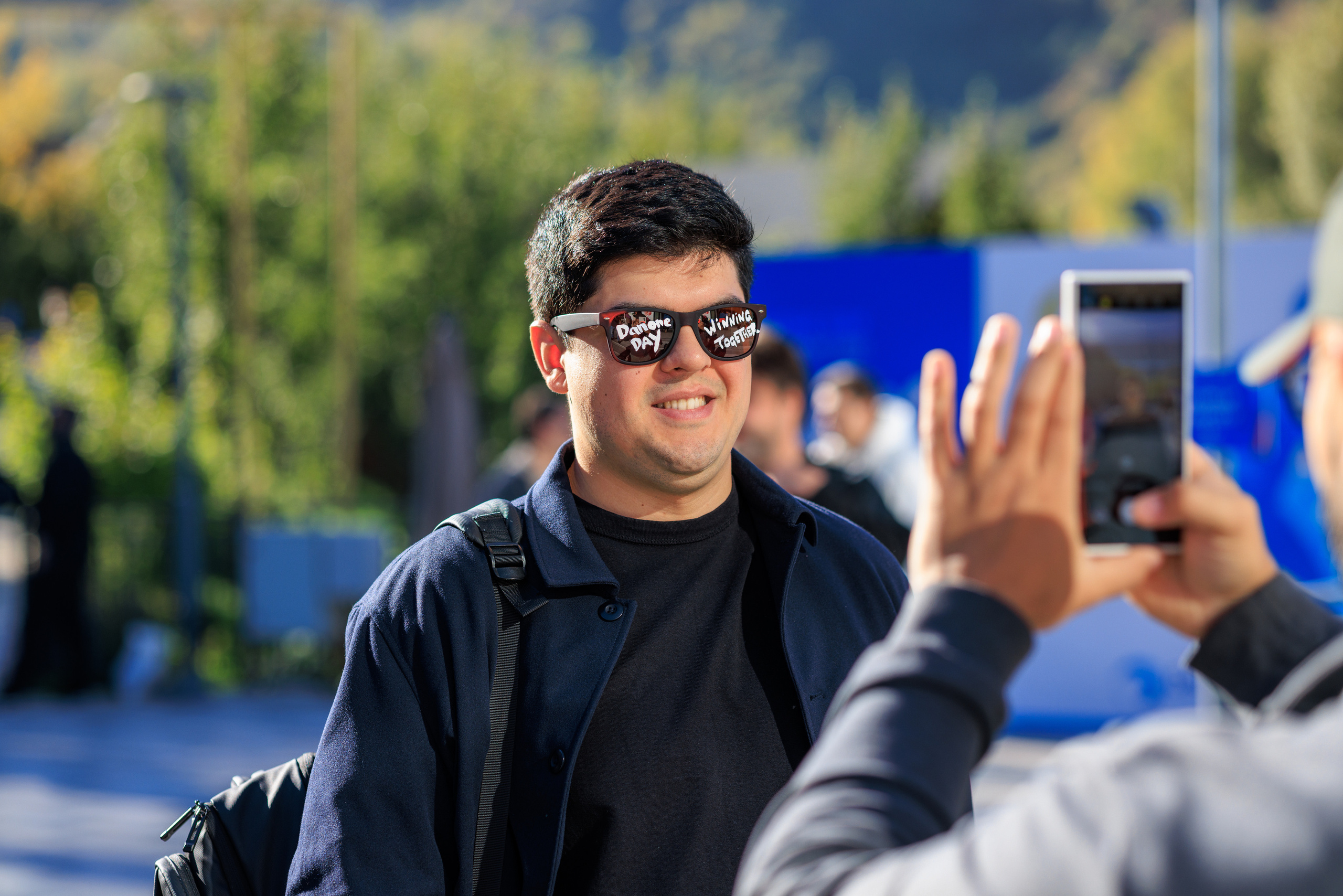 Бизнес-фотограф в Алматы — корпоративные съёмки, деловые портреты и репортажи. Профессиональный фотограф в Алматы