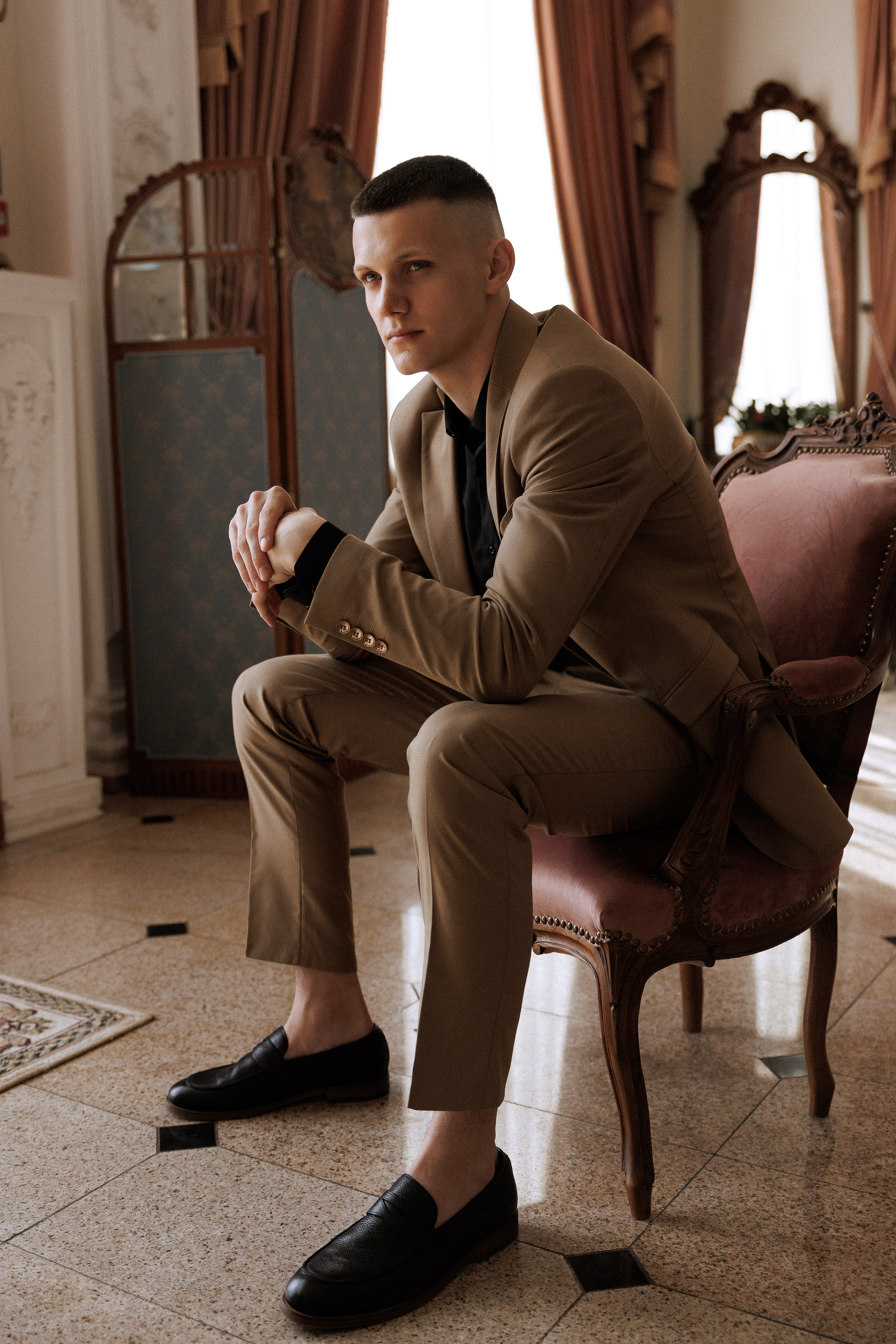 2. Фотограф Арина Тамочкина