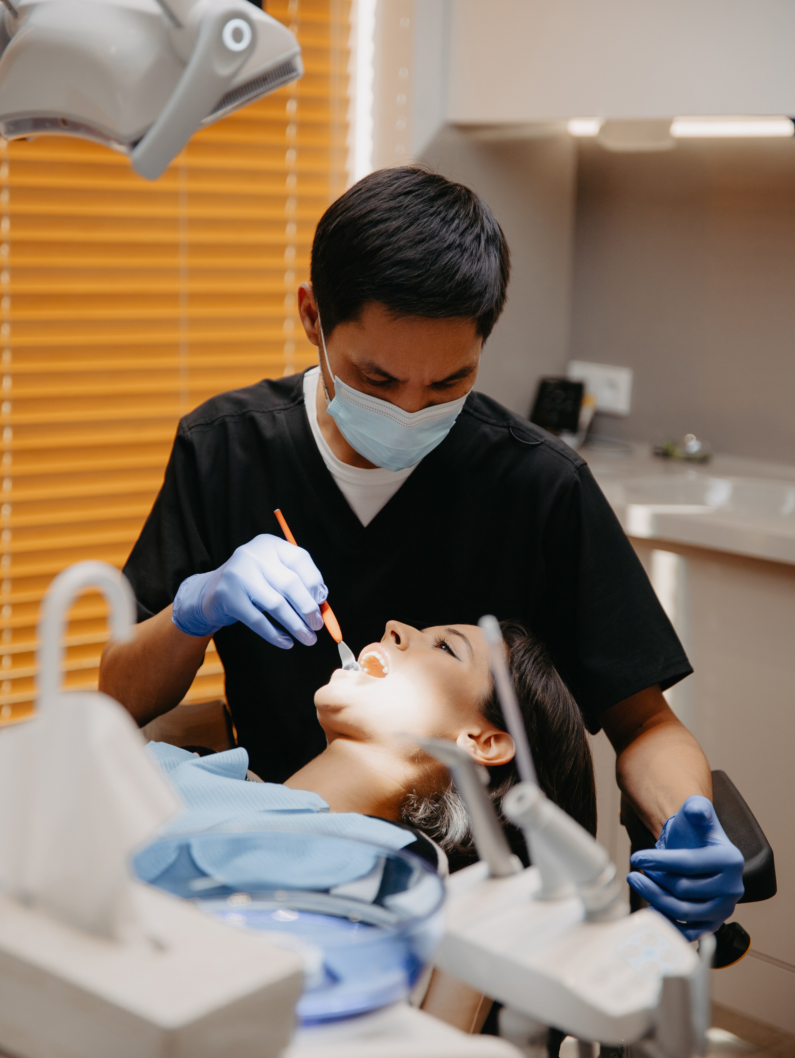 Karasaev Dental. Коммерческий и некоммерческий фотограф в Алматы Сланбек Адиль