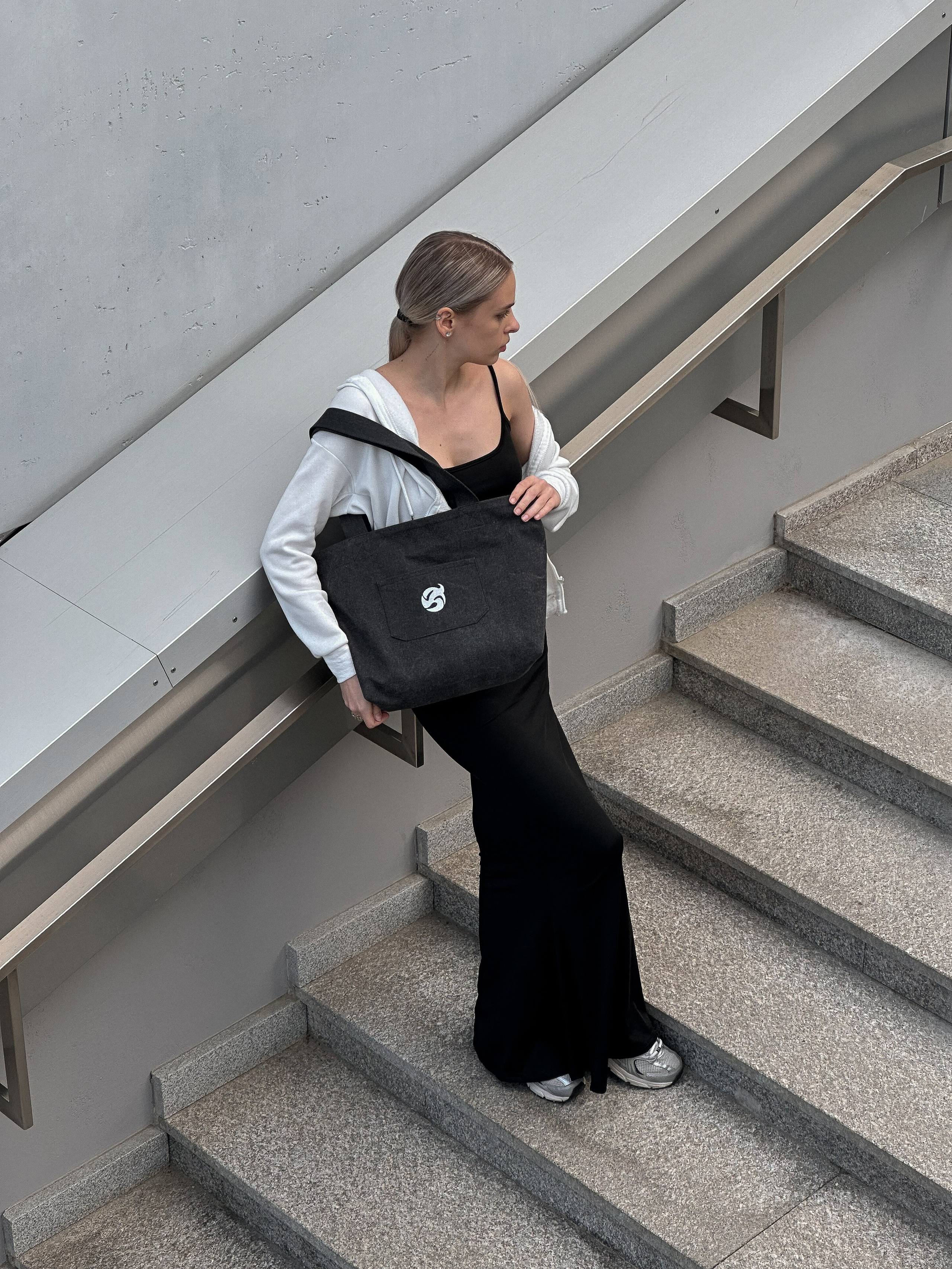 IMEAN. CHRISTINA GRIG // photographer, content creator